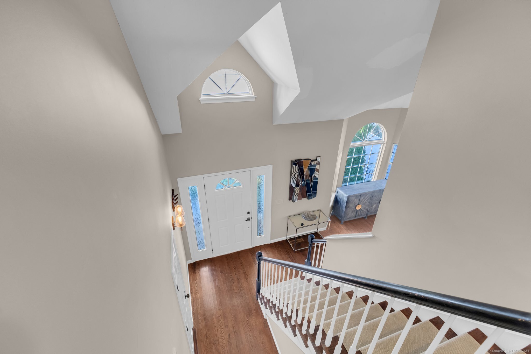 7 Mead Street Unit: APT E