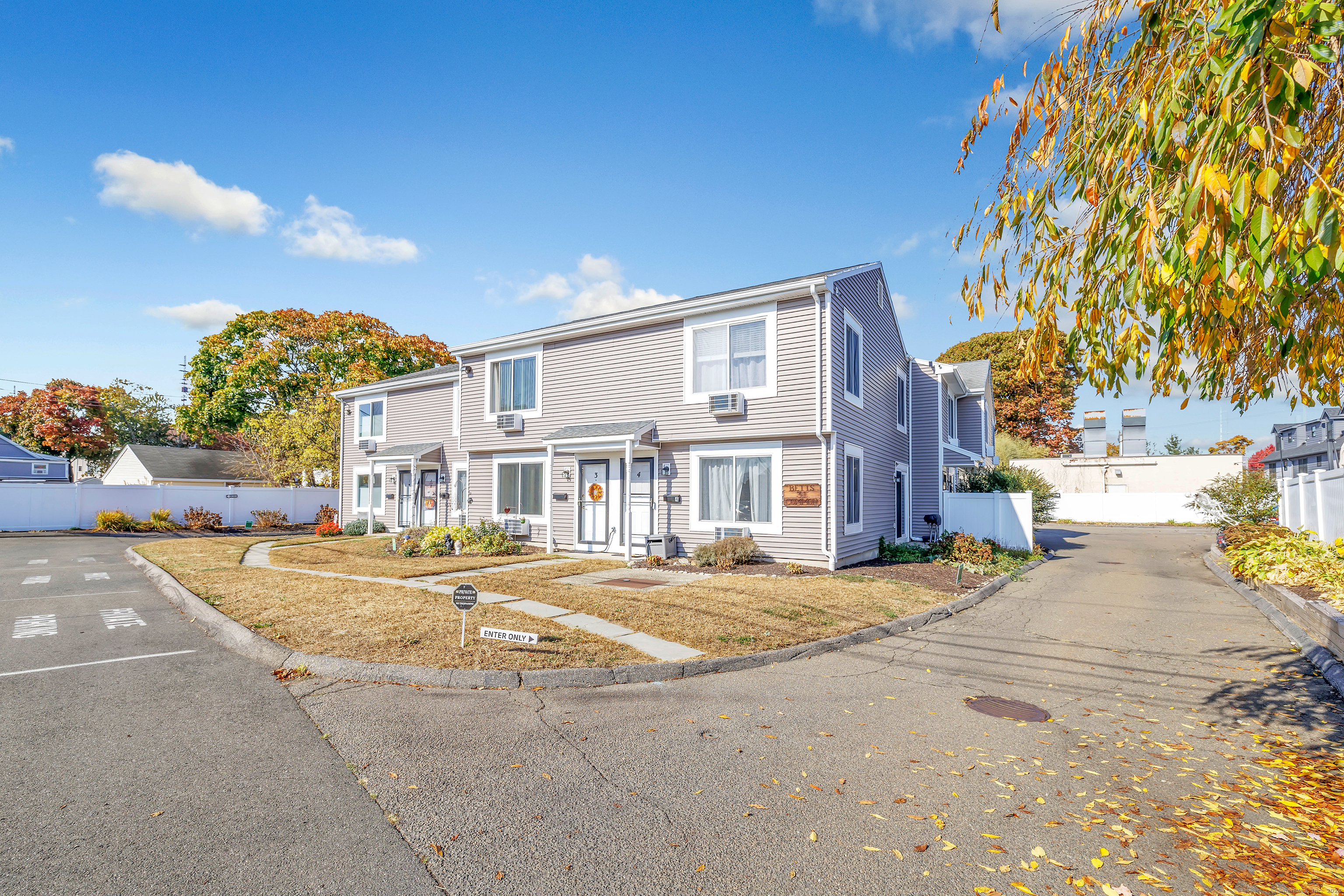 31 Betts Place 5