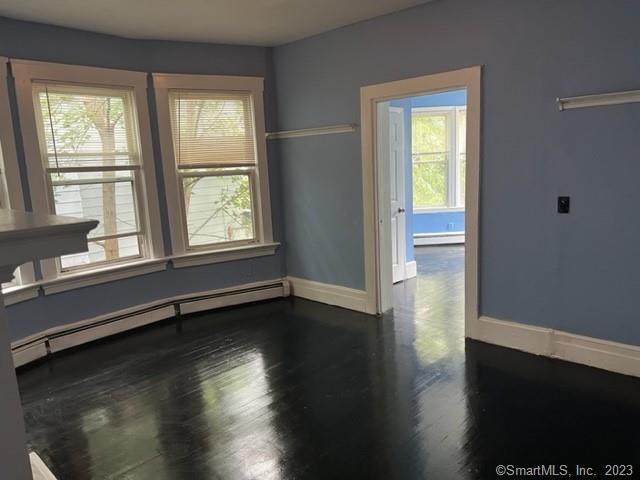 1605 Chapel Street