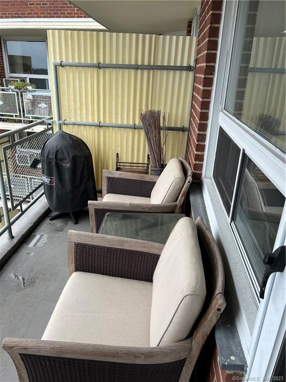 71 Strawberry Hill Avenue APT 1102