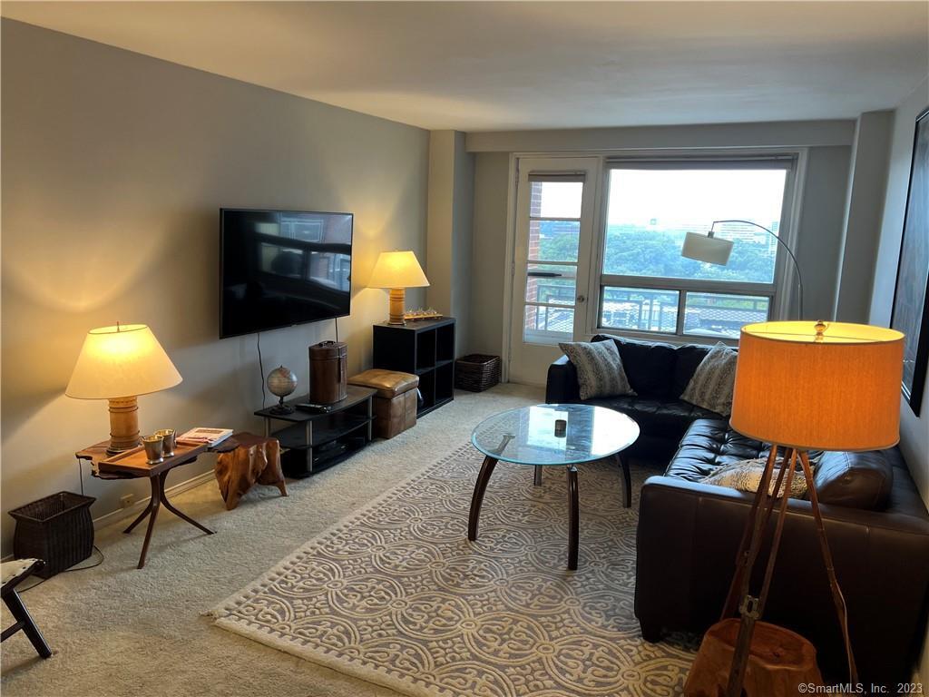 71 Strawberry Hill Avenue APT 1102