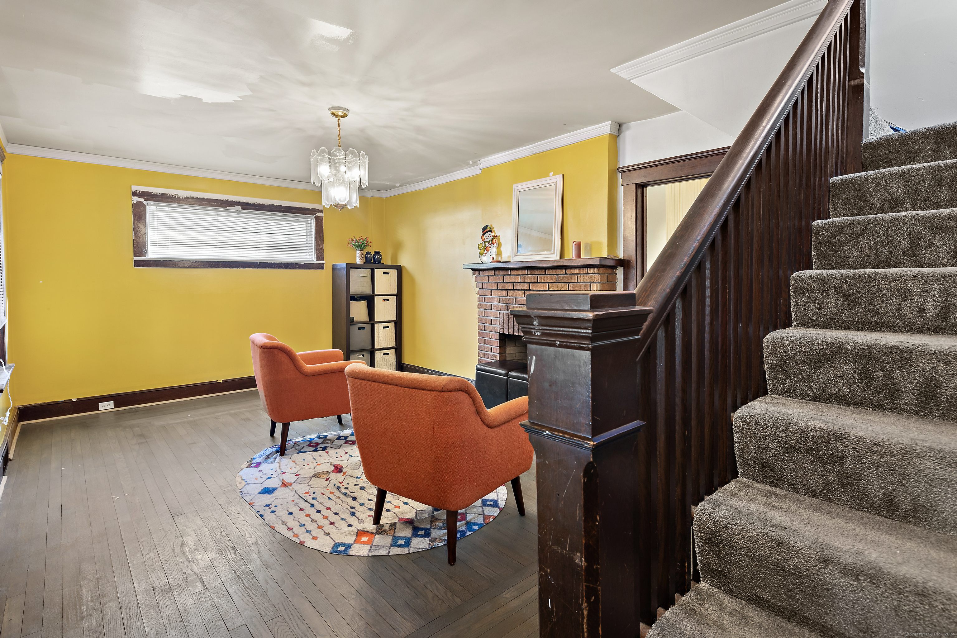 102 Hawthorne Avenue