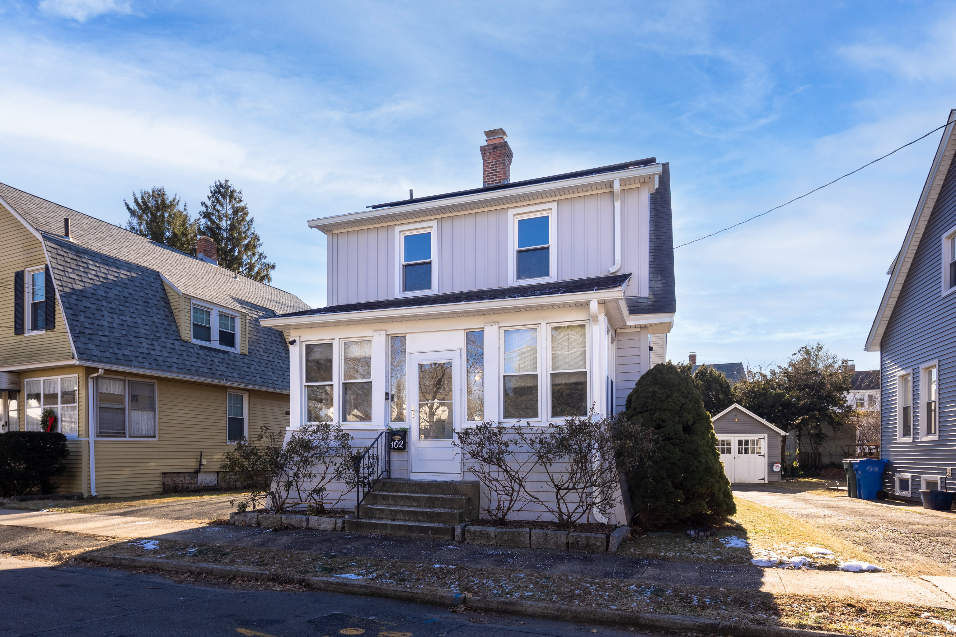 102 Hawthorne Avenue