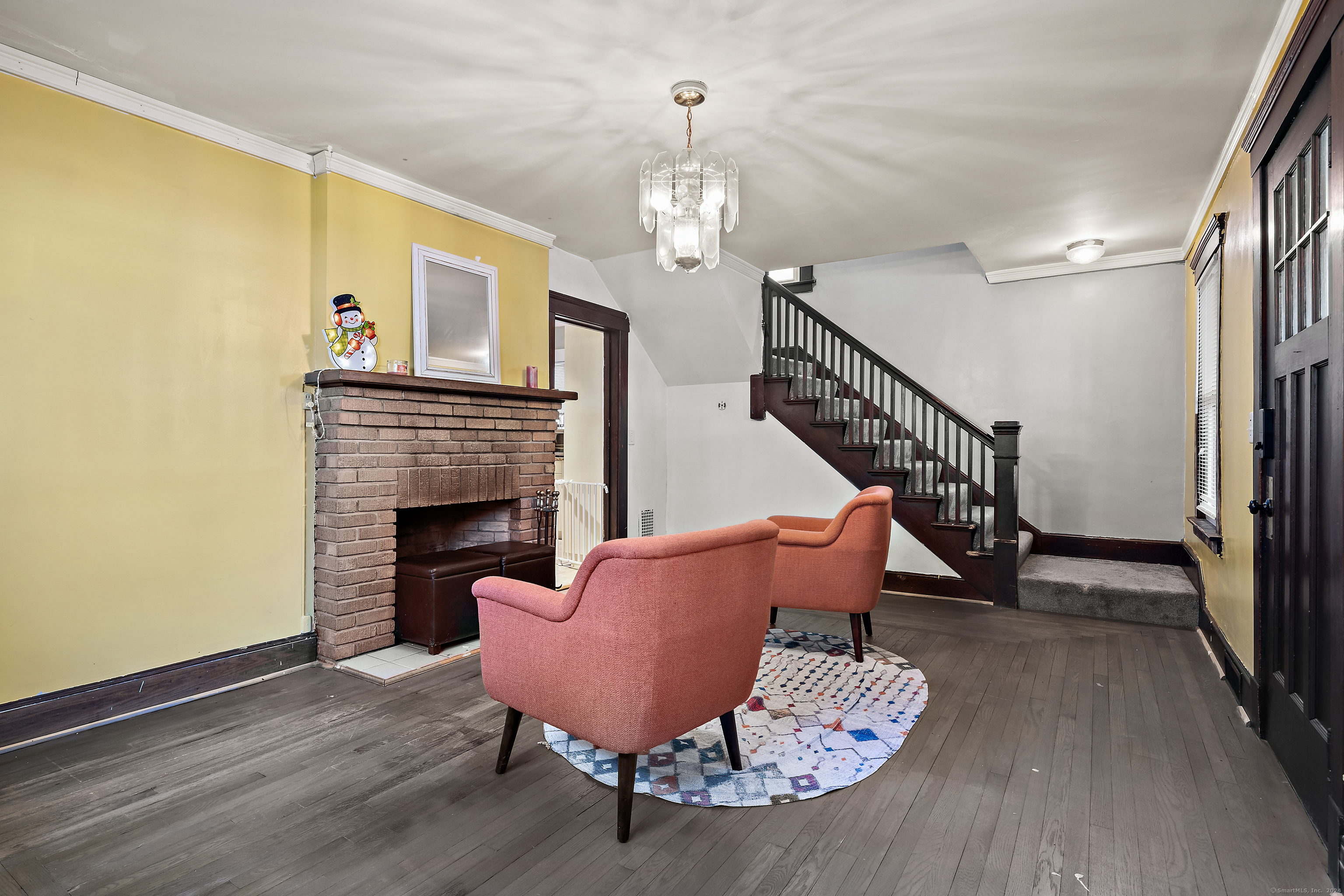 102 Hawthorne Avenue