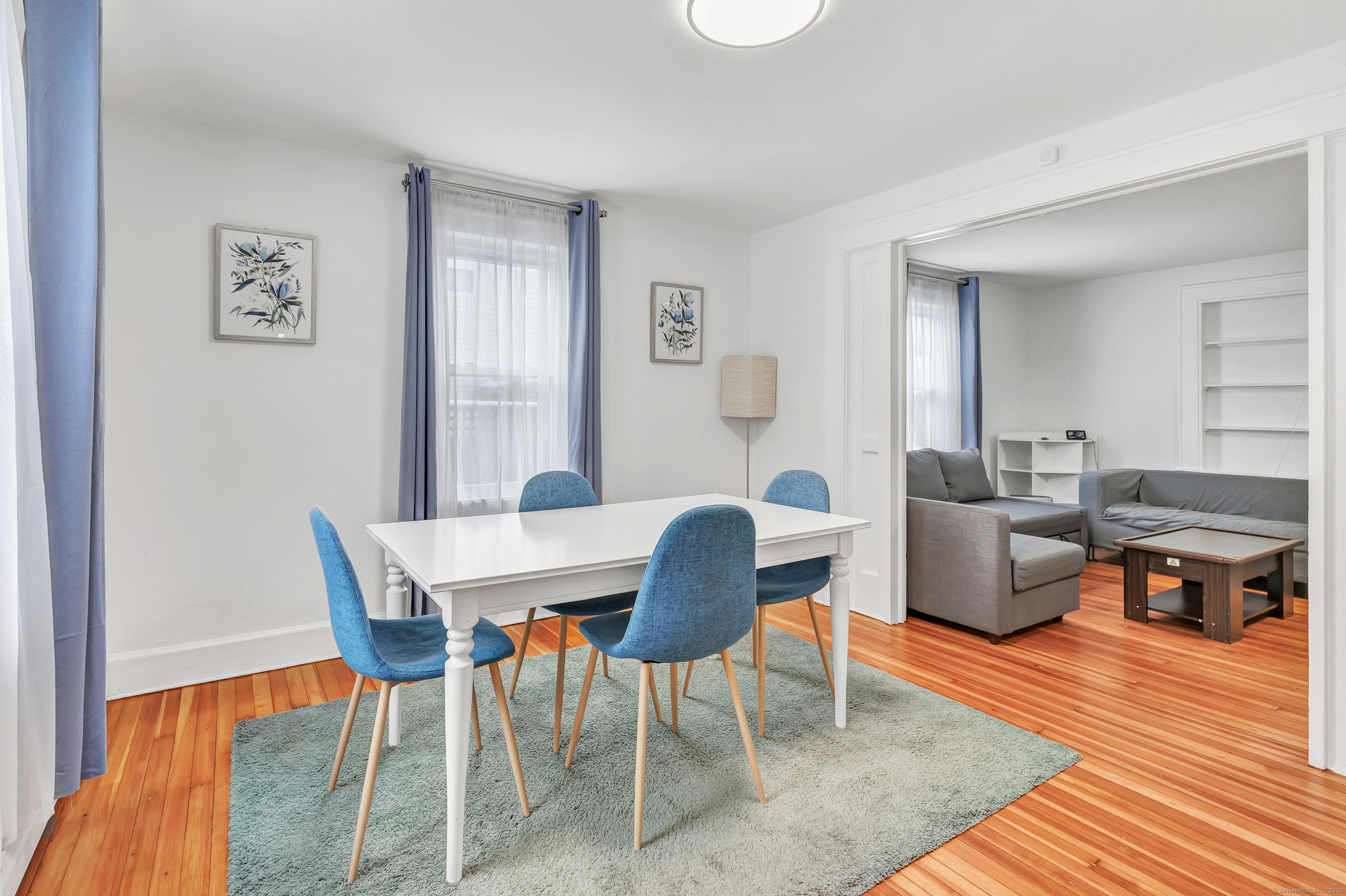 6 Richards Avenue