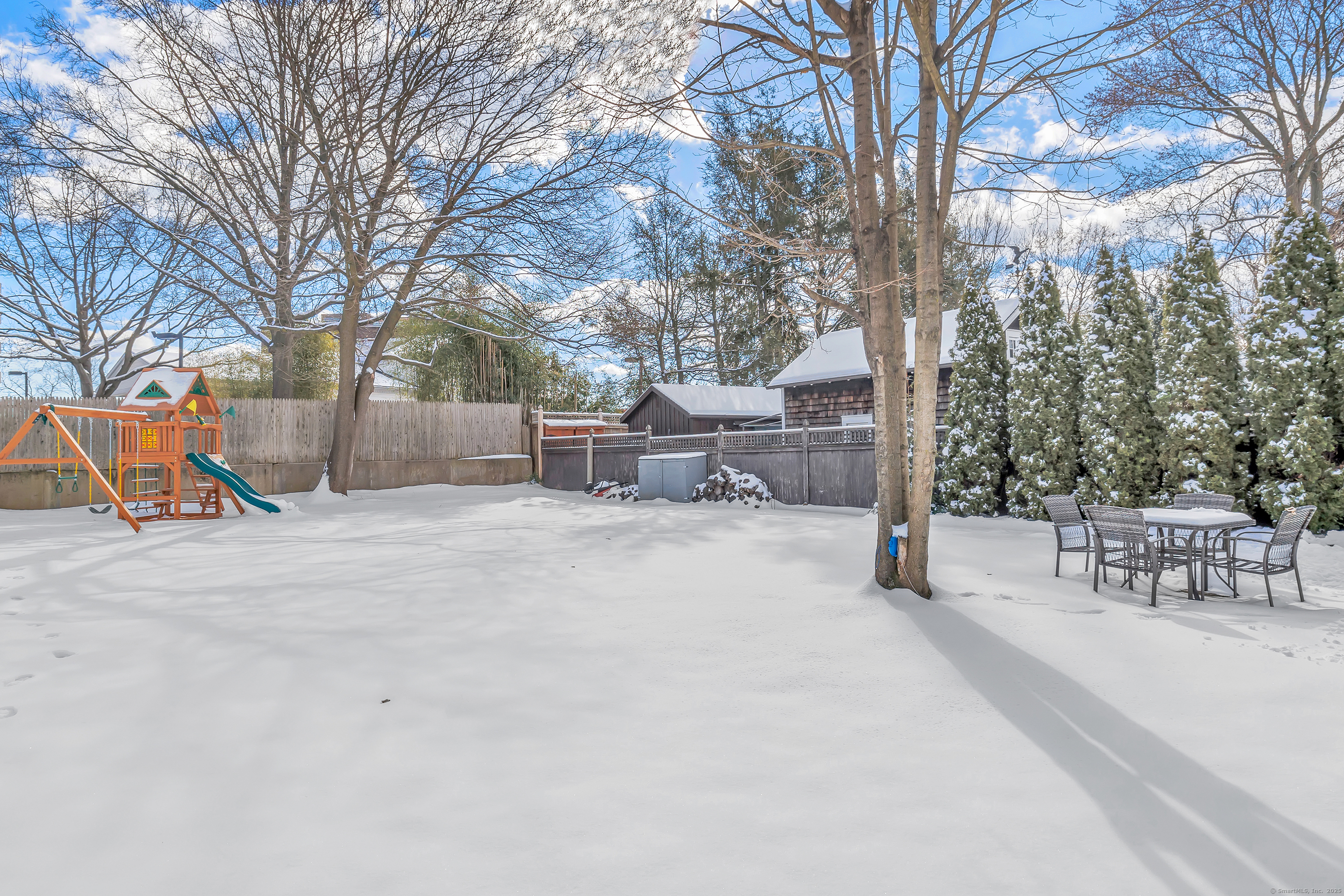 6 Richards Avenue