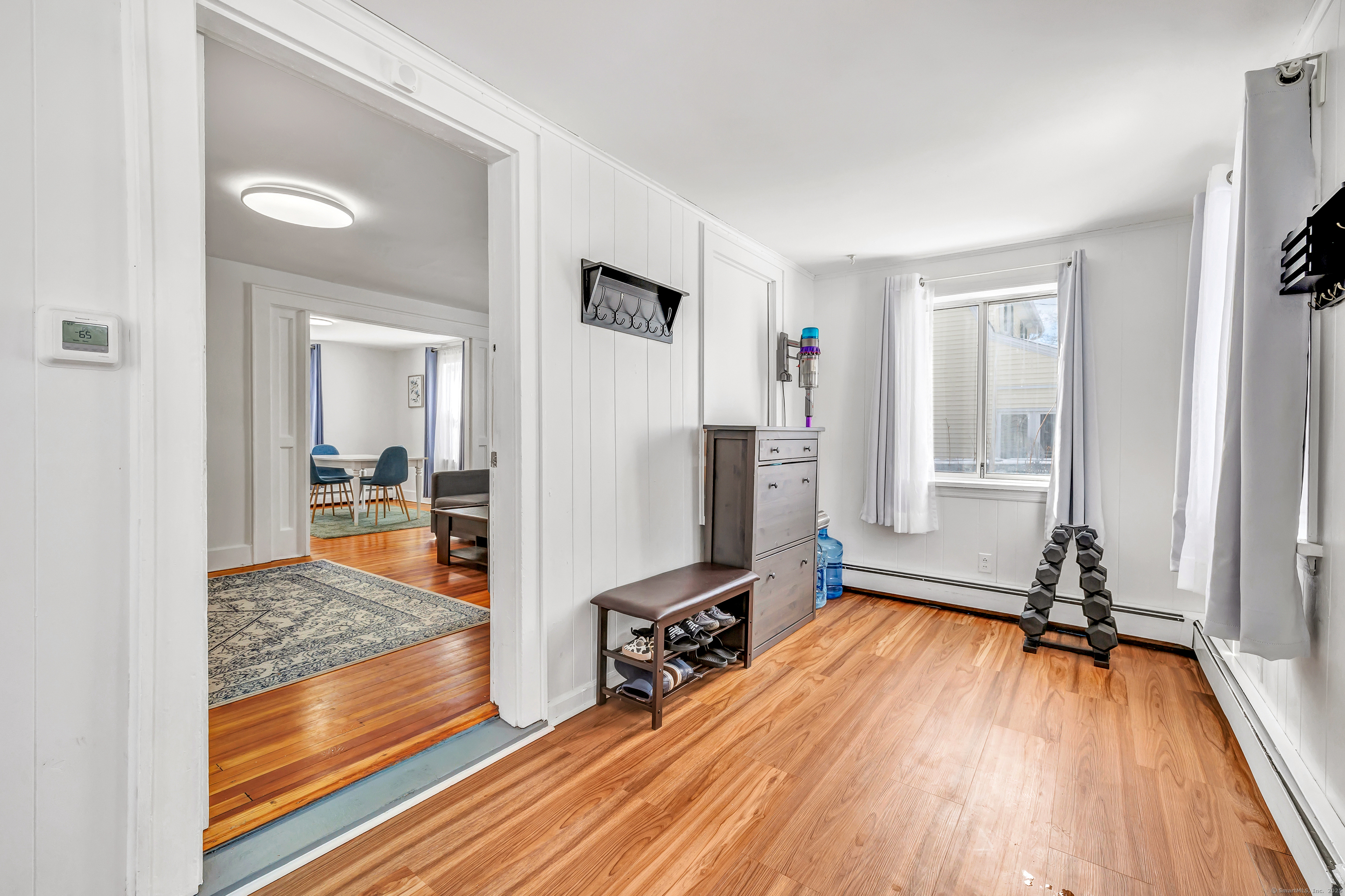 6 Richards Avenue