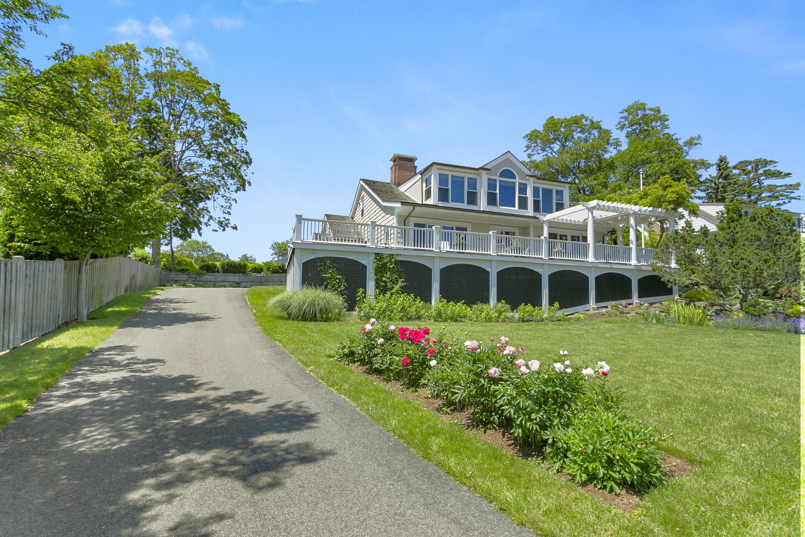 1060 Harbor Road