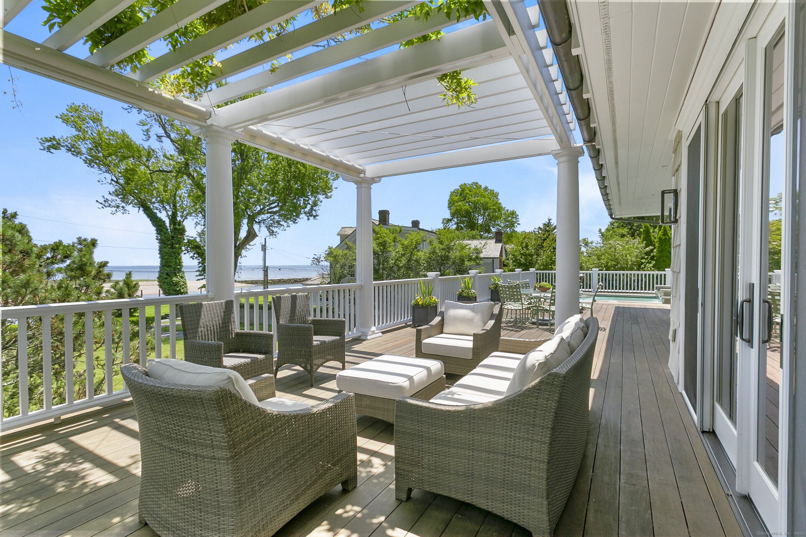 1060 Harbor Road