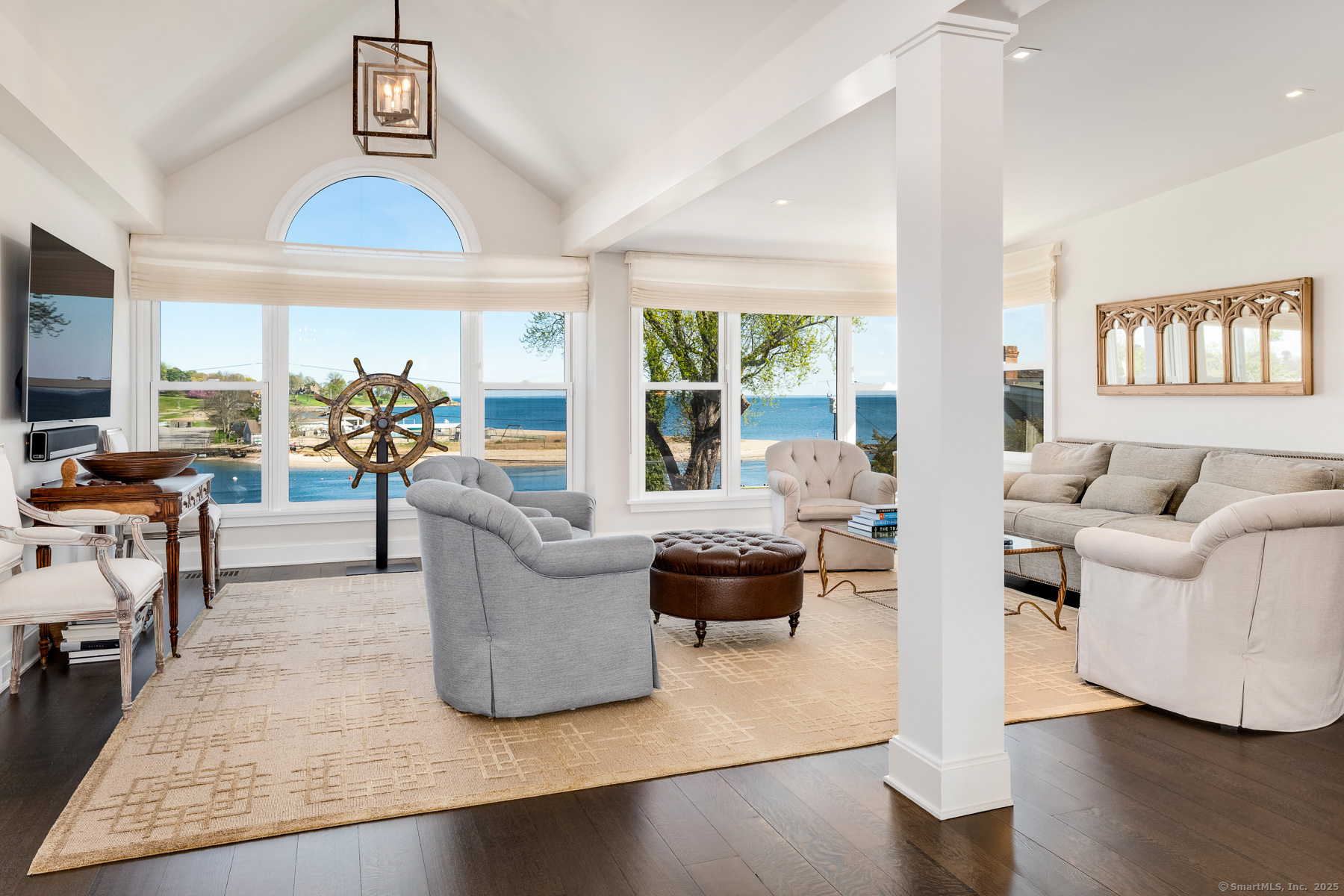 1060 Harbor Road