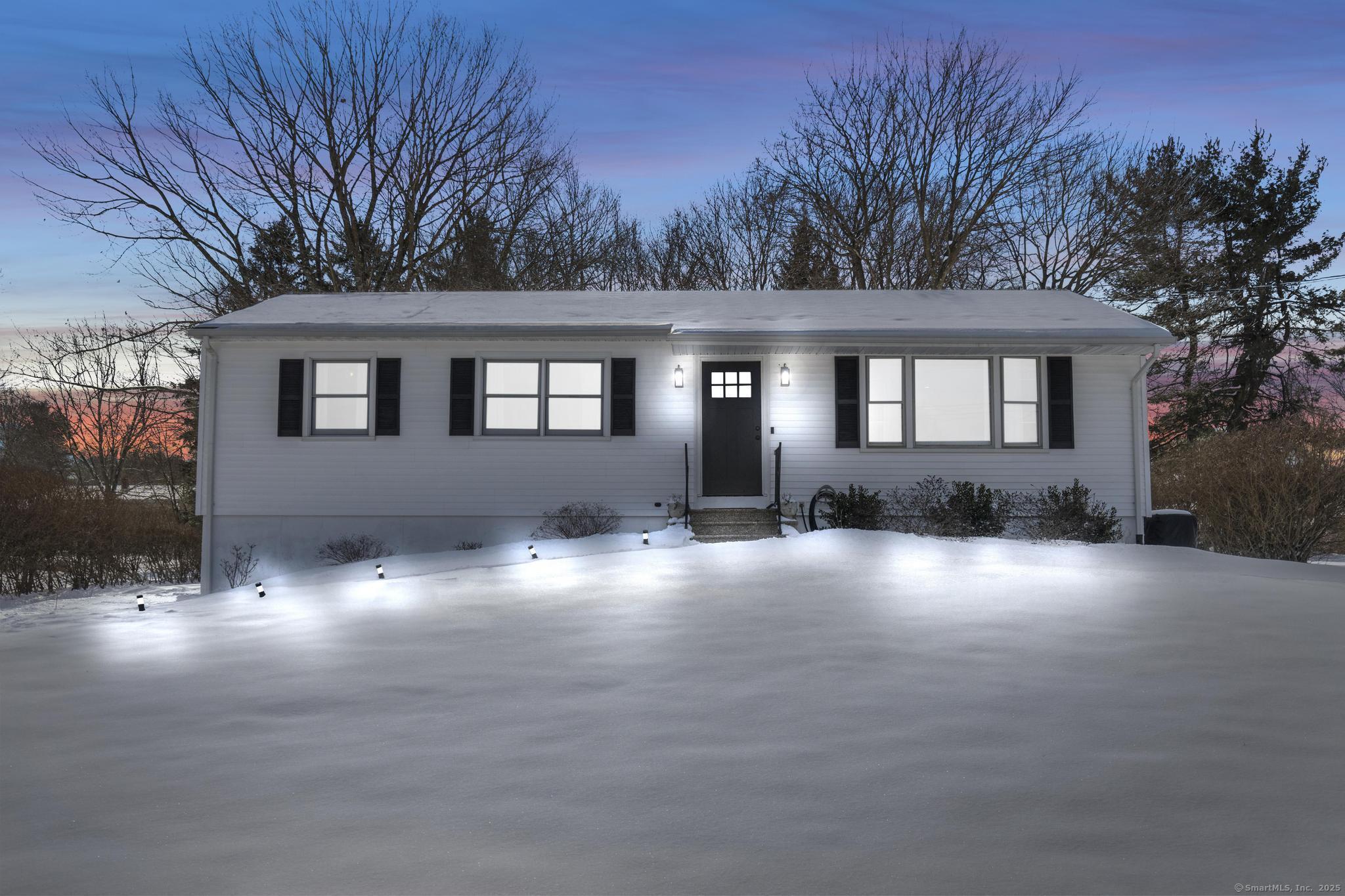5 Sharon Drive