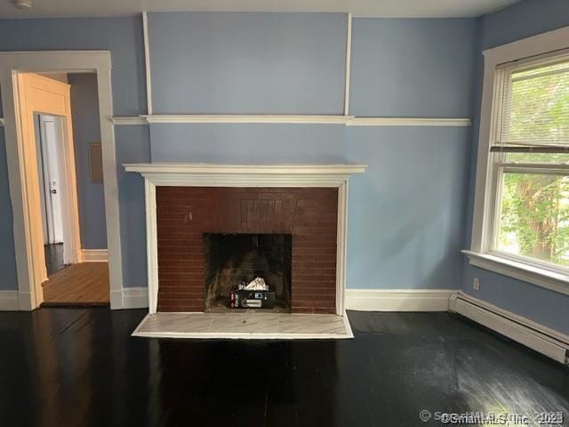 1605 Chapel Street