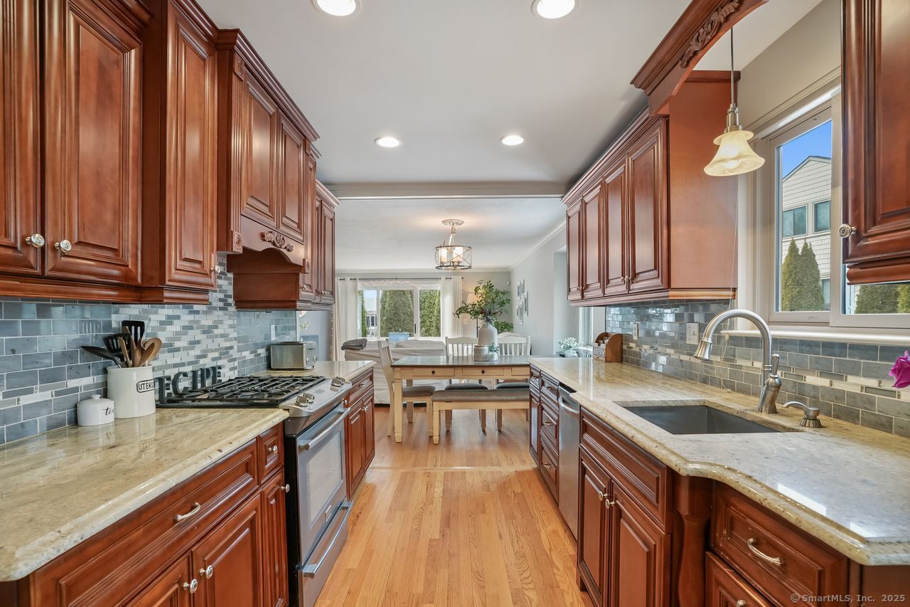 111 Fiddler Green Road Unit: B