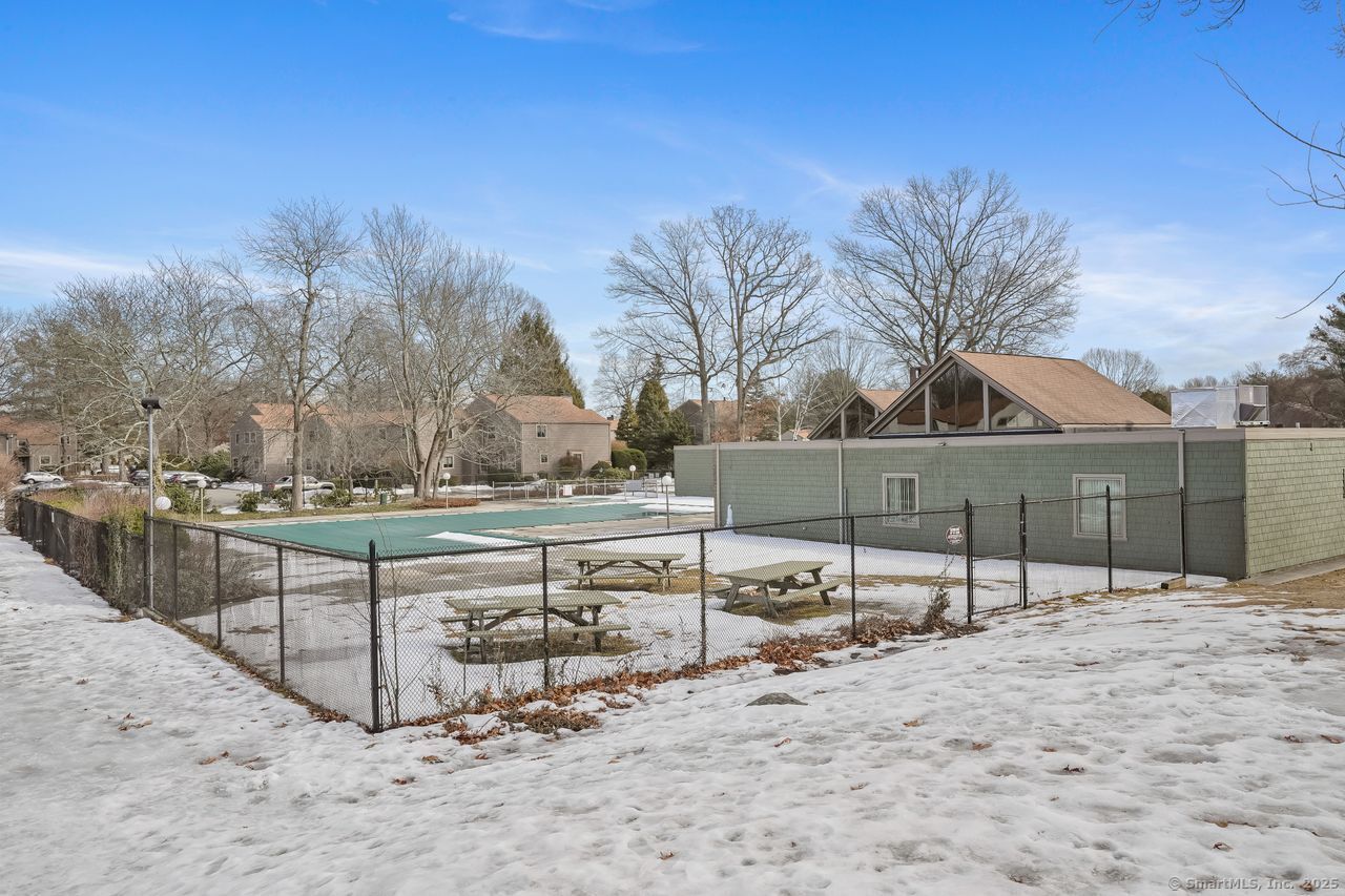 111 Fiddler Green Road Unit: B