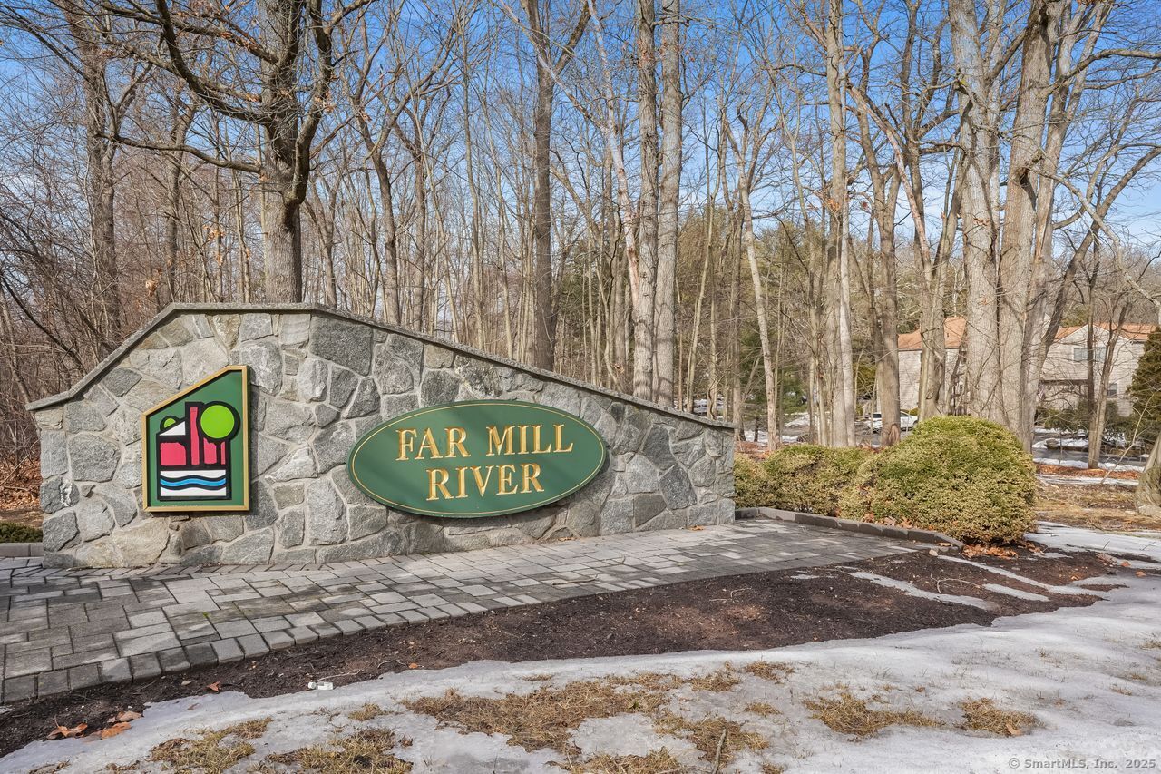 111 Fiddler Green Road Unit: B