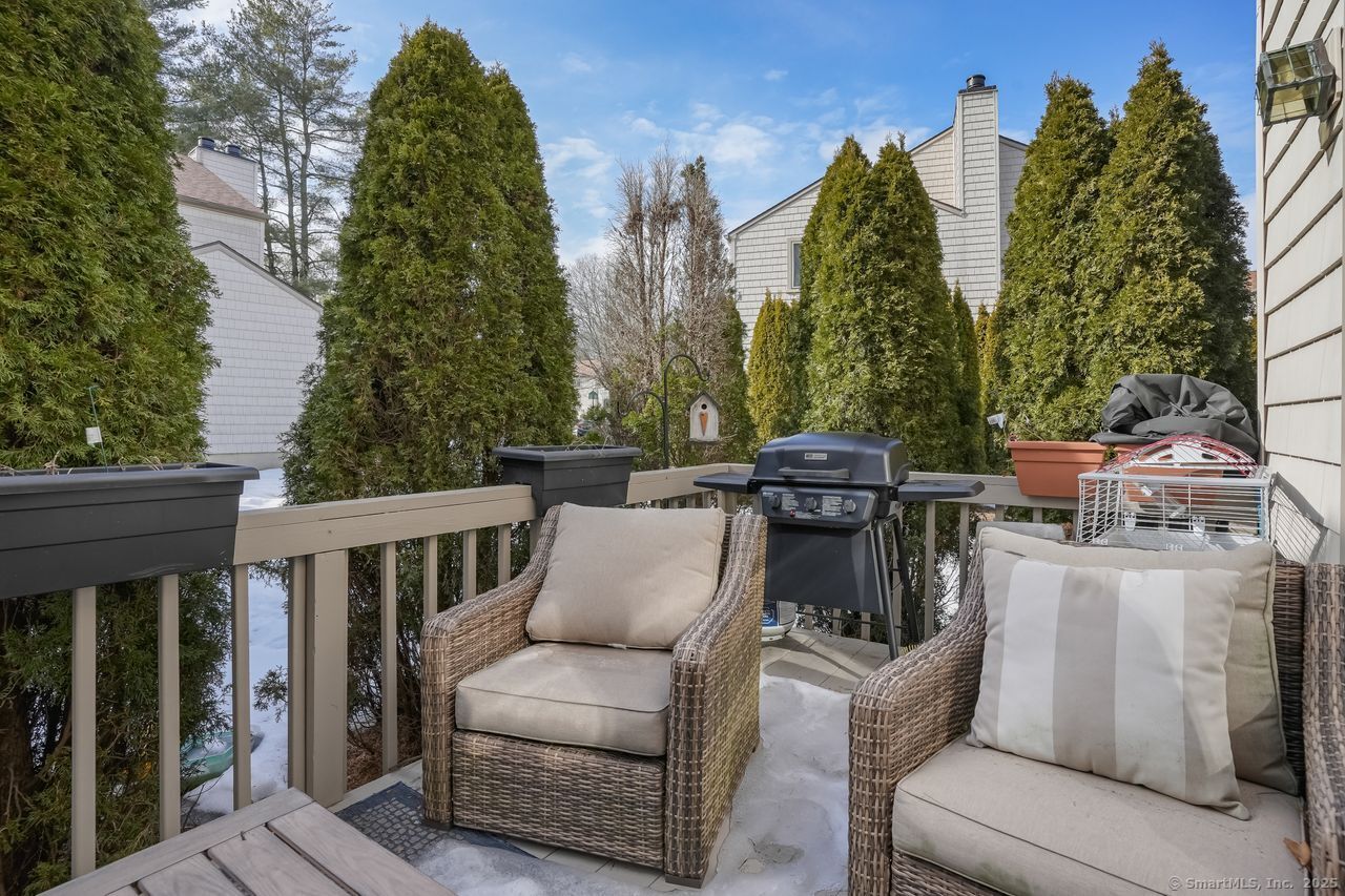 111 Fiddler Green Road Unit: B