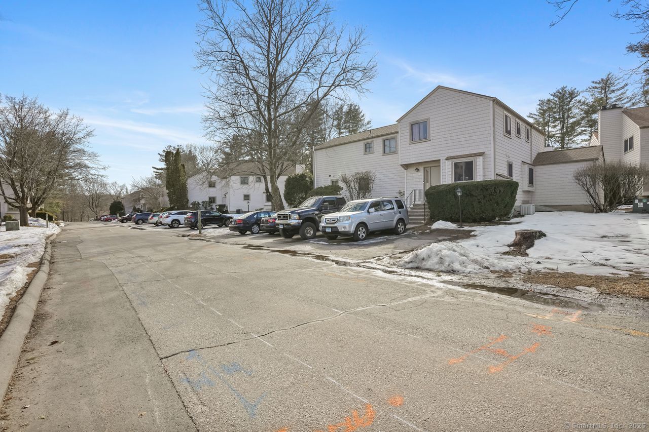 111 Fiddler Green Road Unit: B