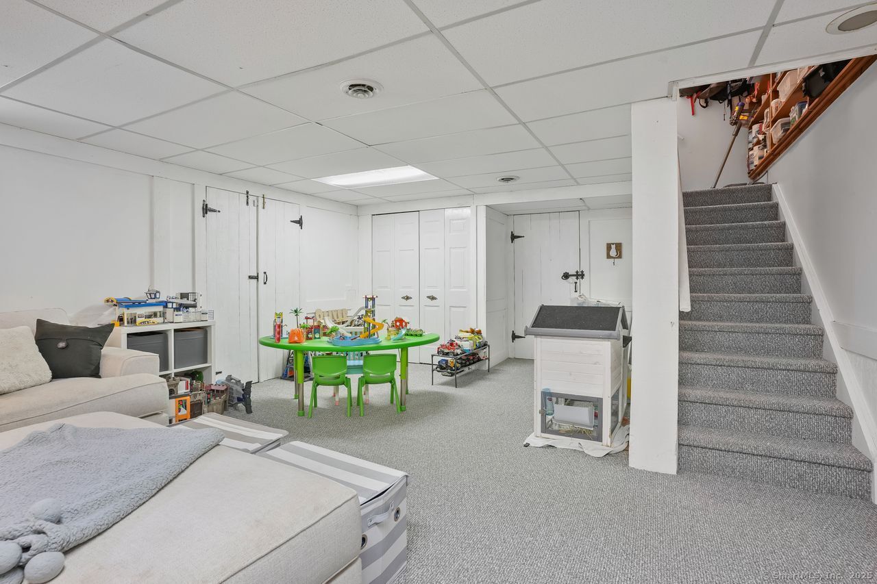 111 Fiddler Green Road Unit: B