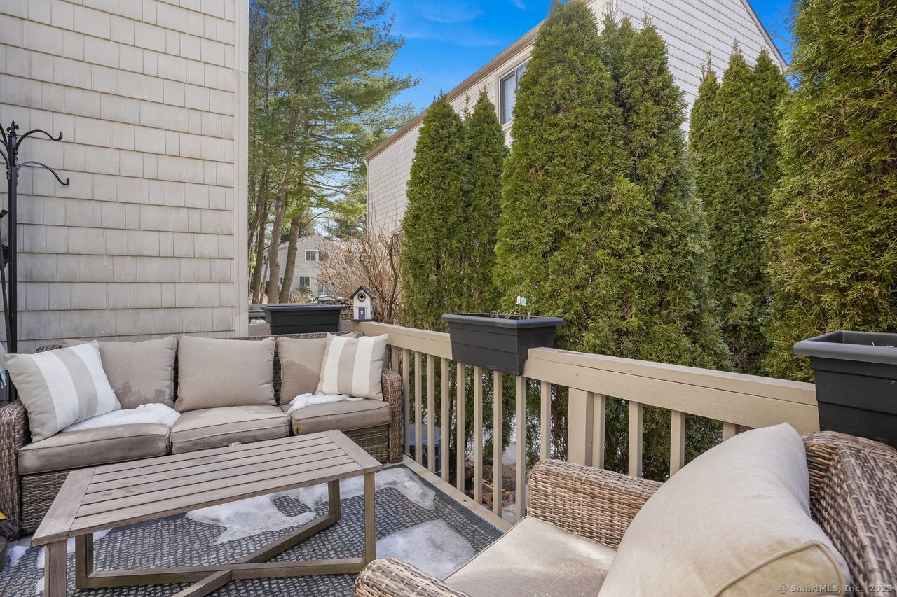 111 Fiddler Green Road Unit: B