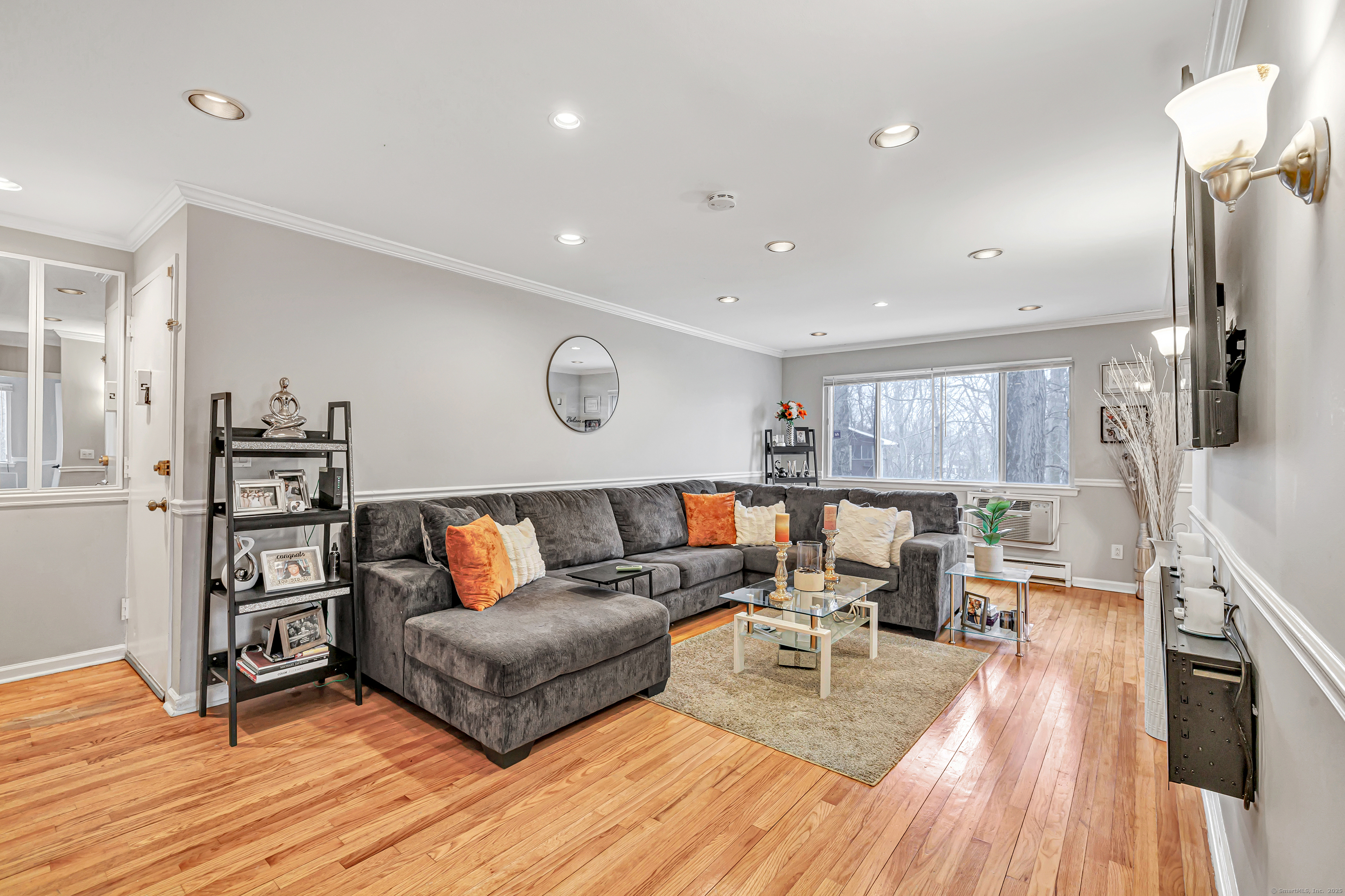 183 Kennedy Drive 183