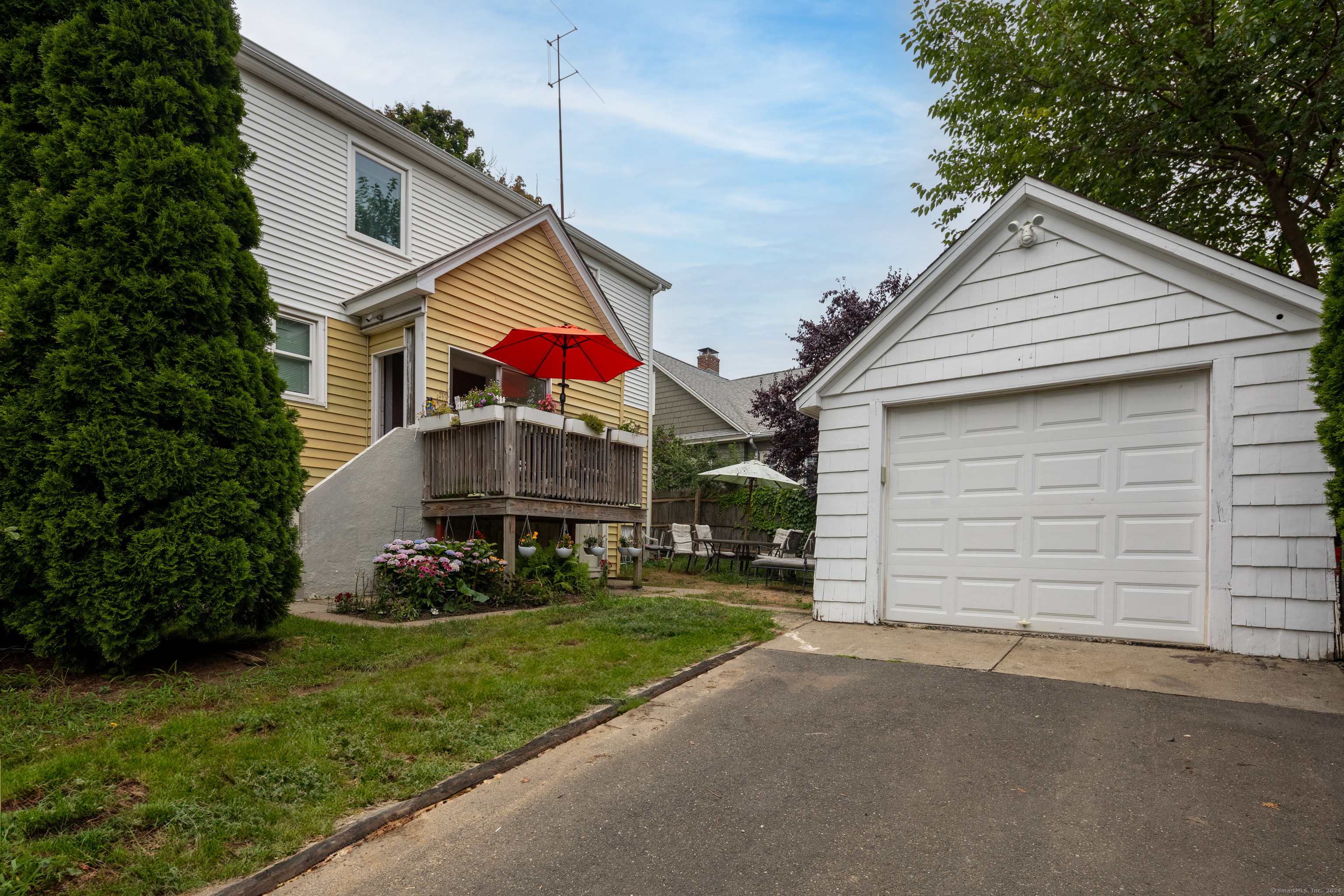 344 Ellsworth Street