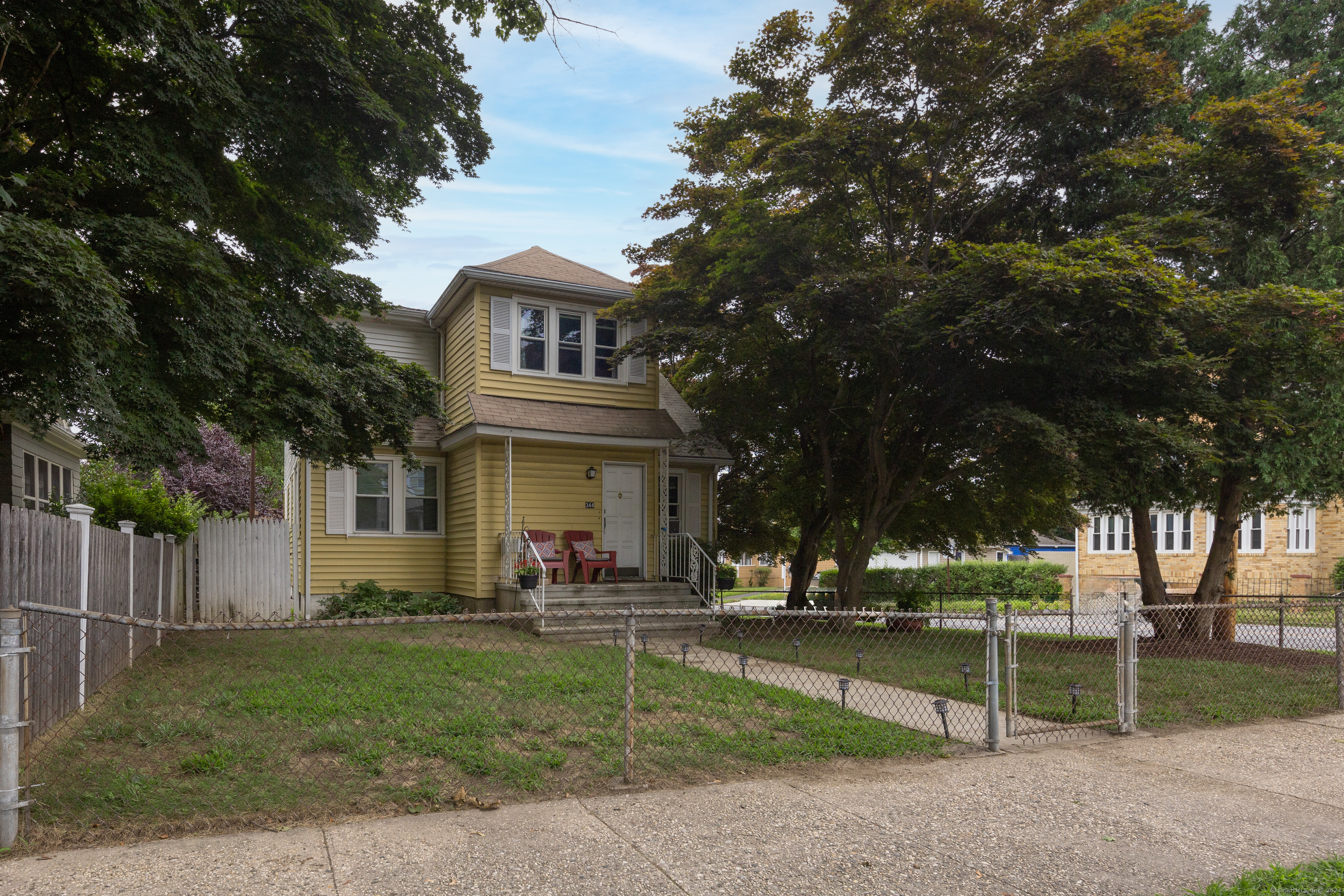 344 Ellsworth Street