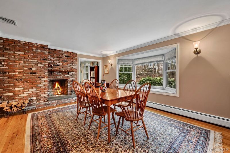61 Hillside Lane