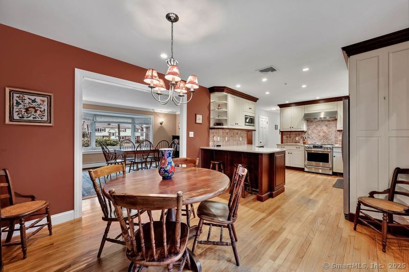 61 Hillside Lane