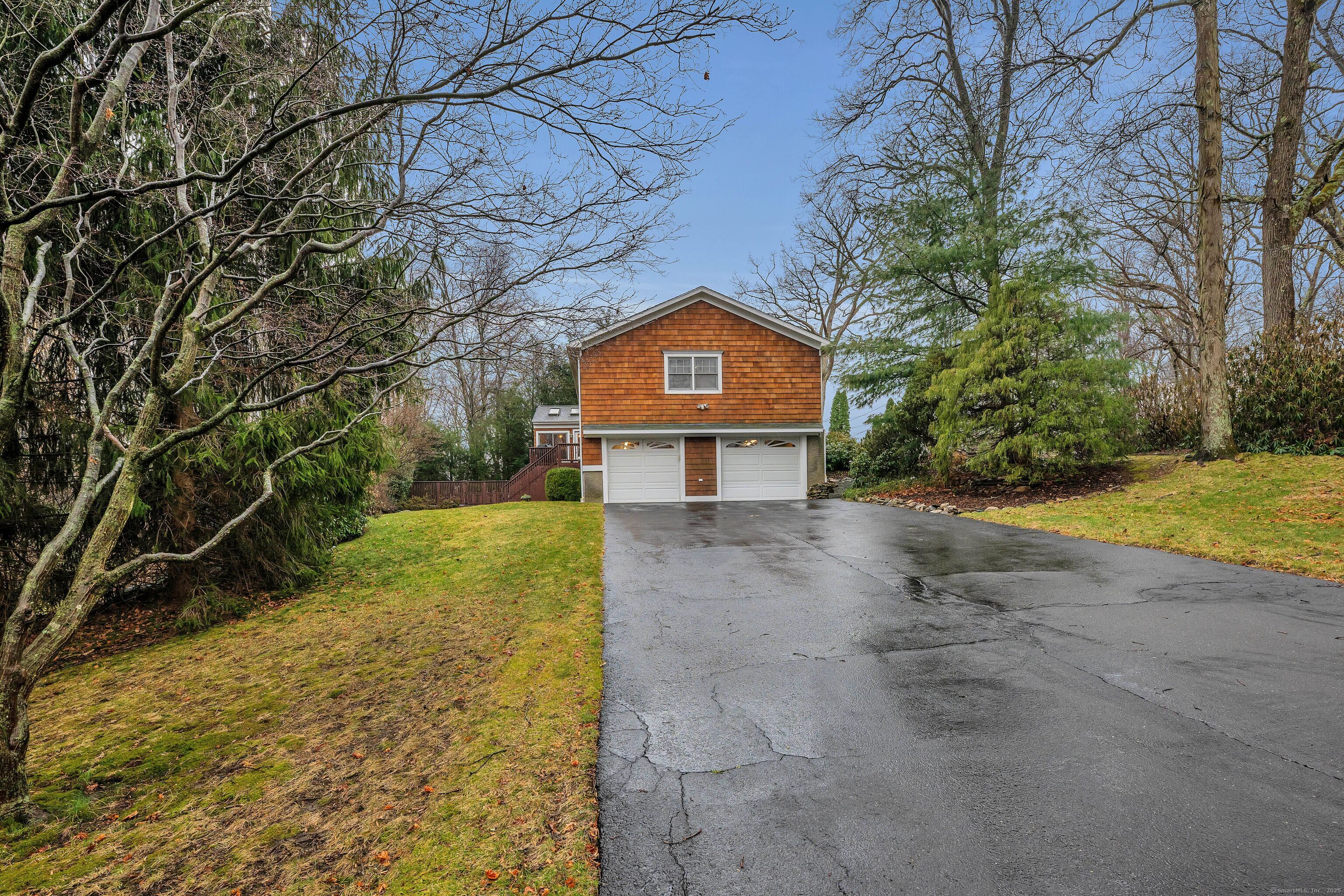 61 Hillside Lane