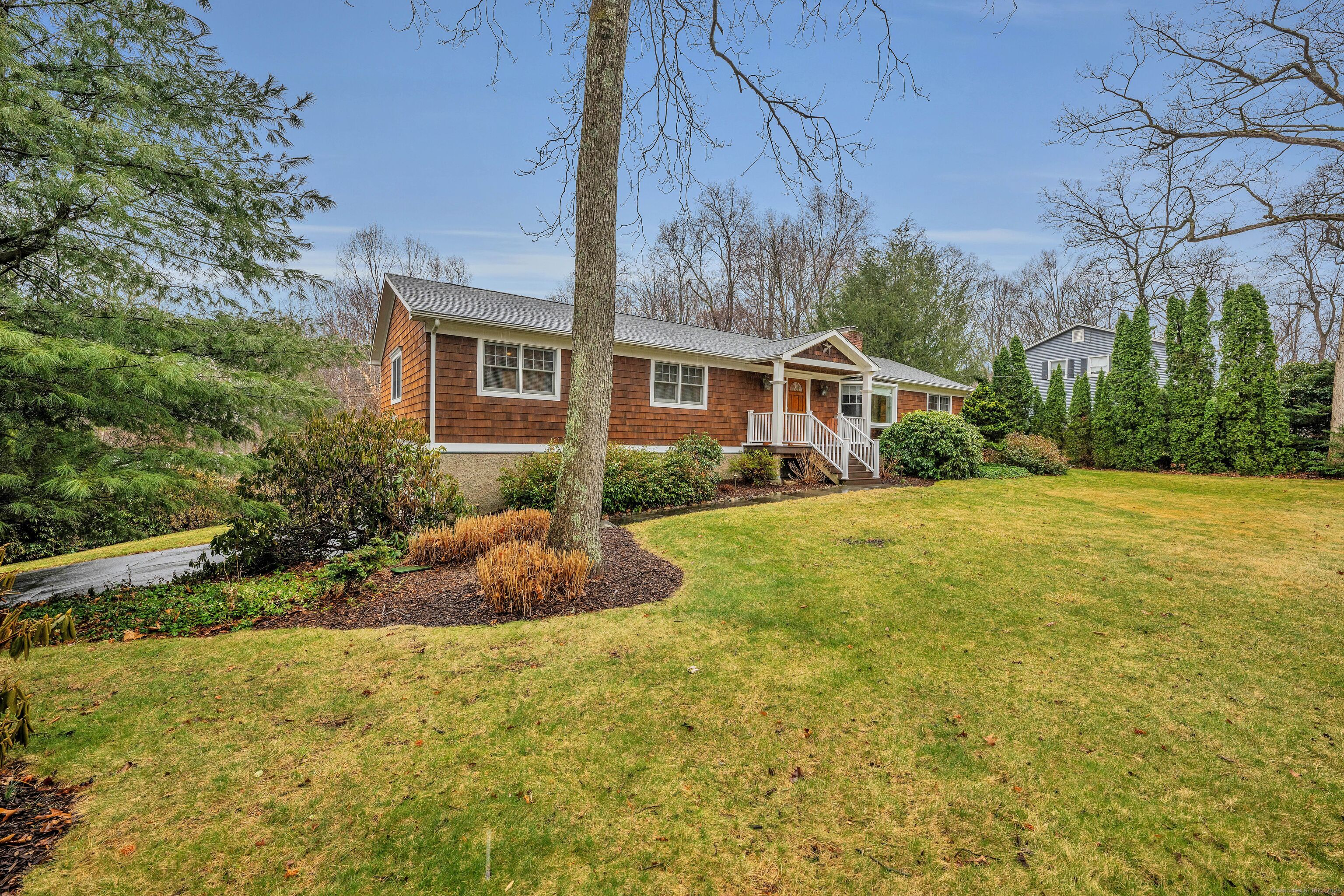 61 Hillside Lane