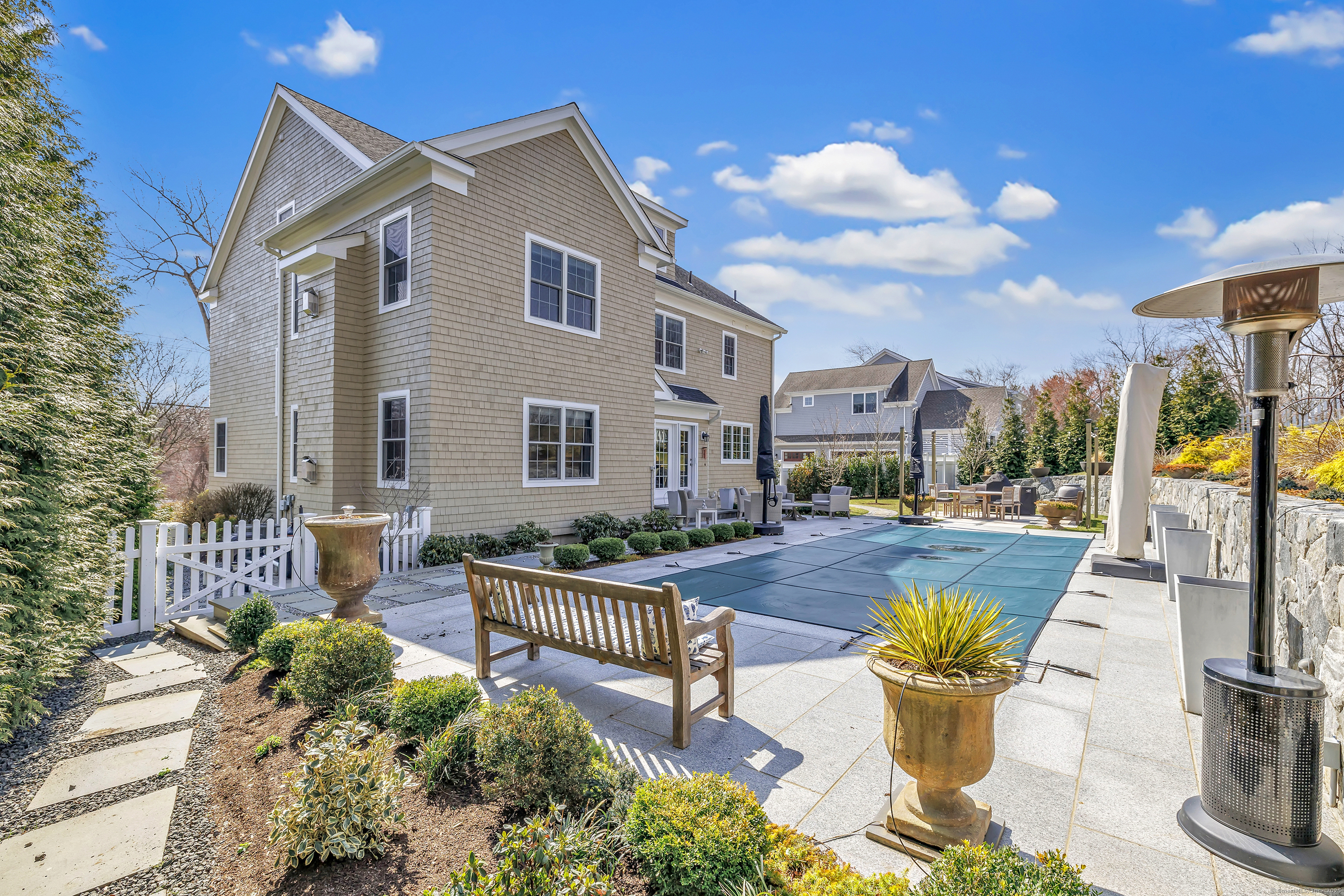 950 Mill Hill Terrace