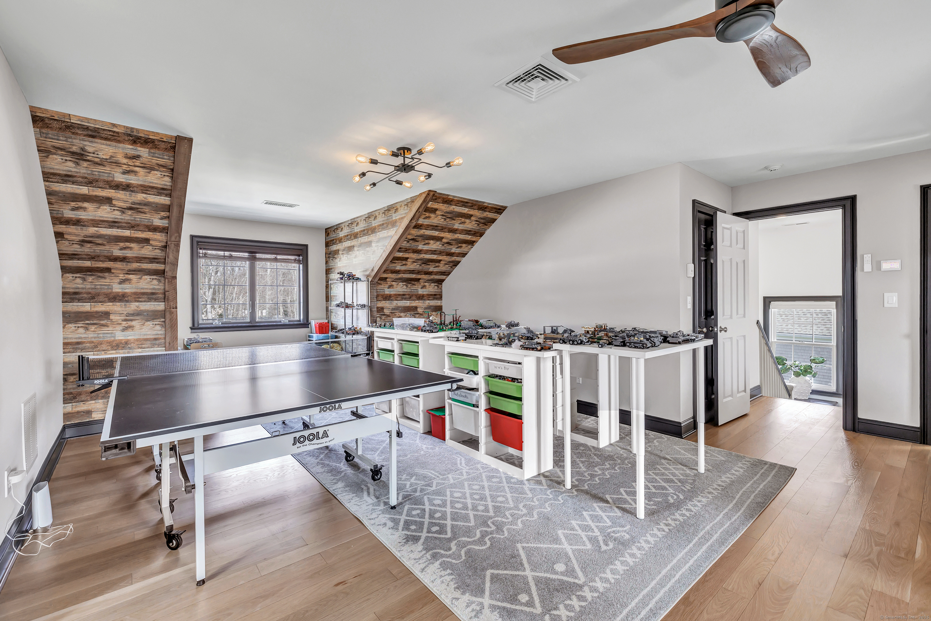 950 Mill Hill Terrace