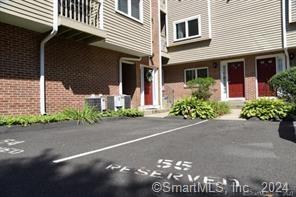 7 Seir Hill Road 13