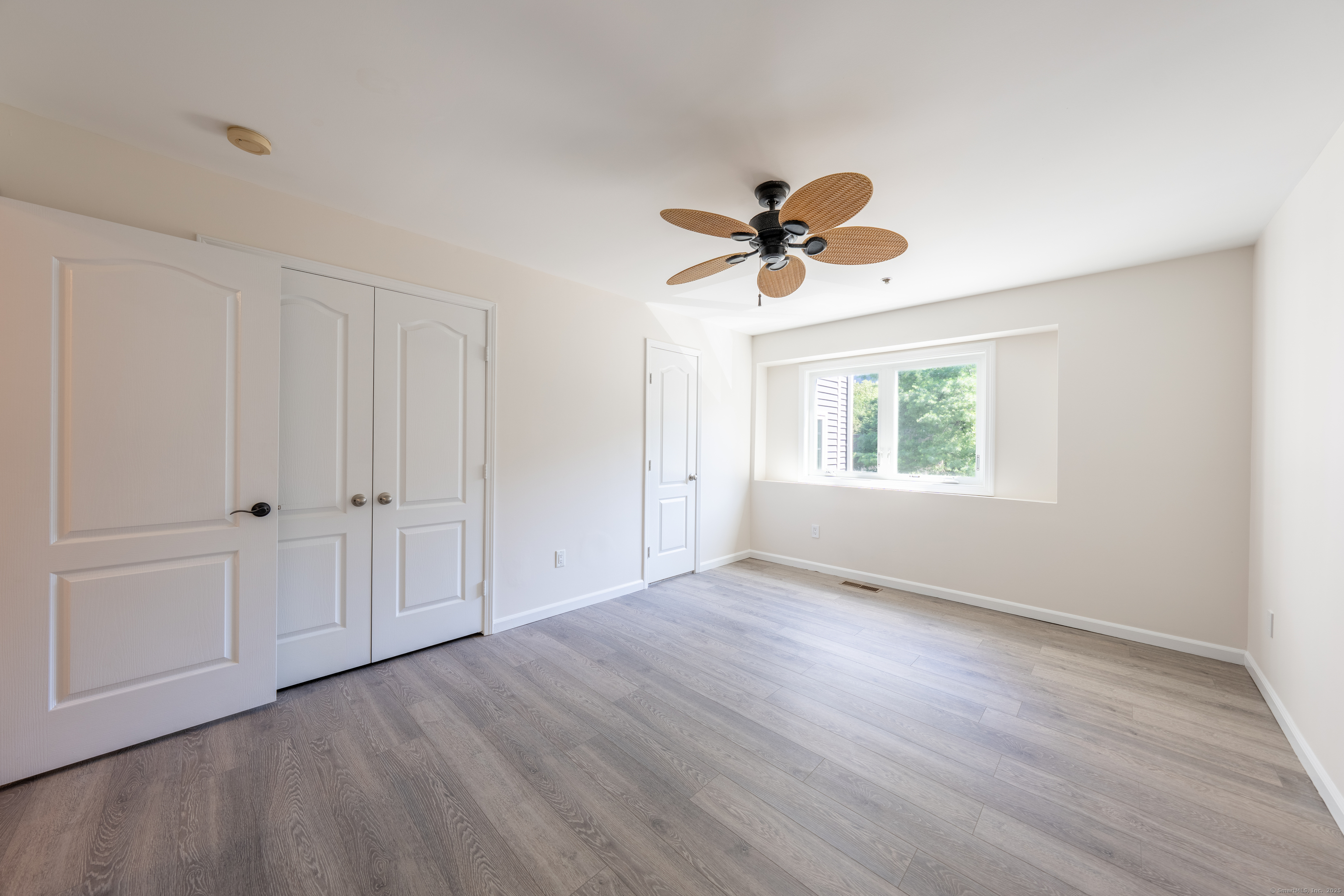 7 Seir Hill Road 13