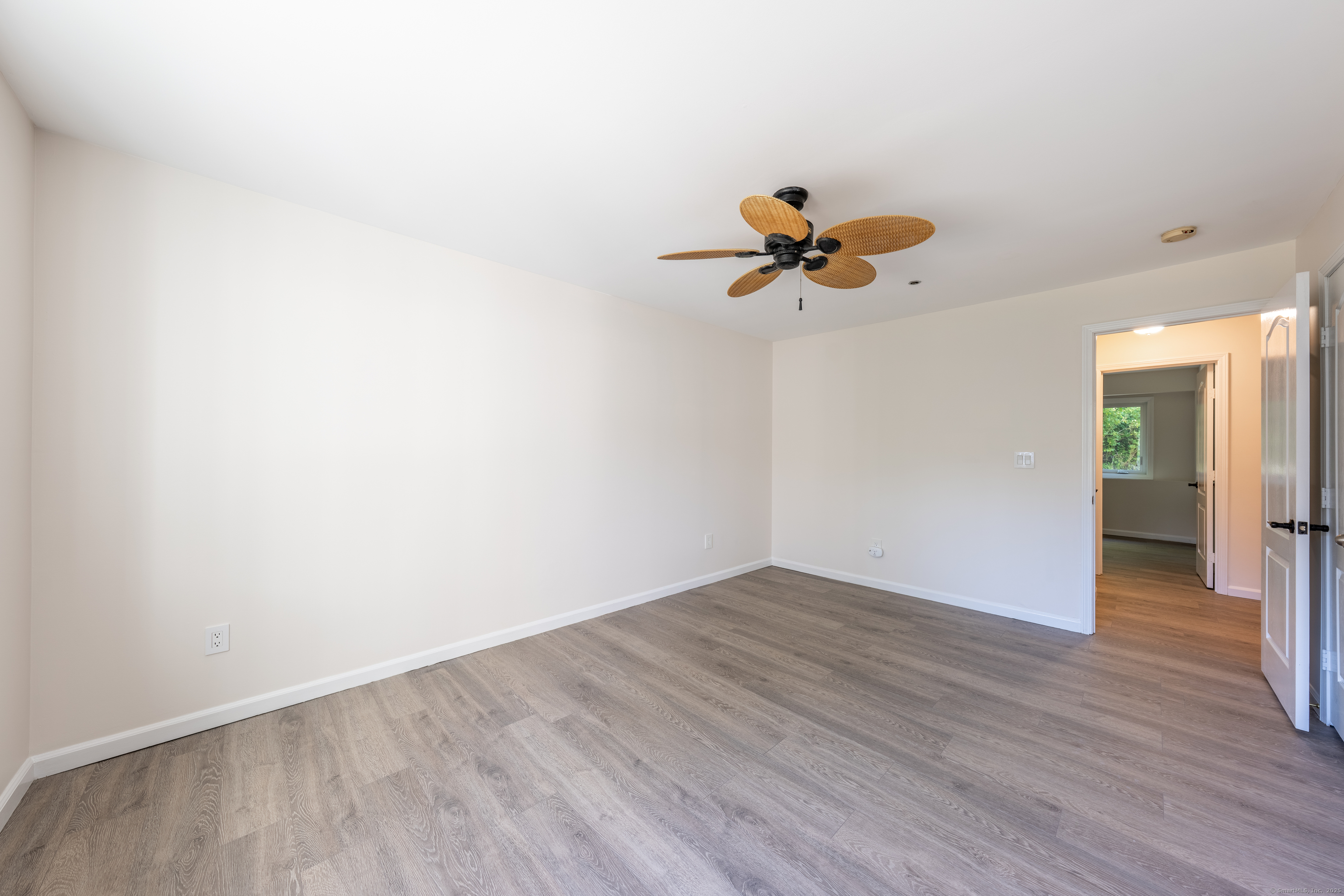 7 Seir Hill Road 13