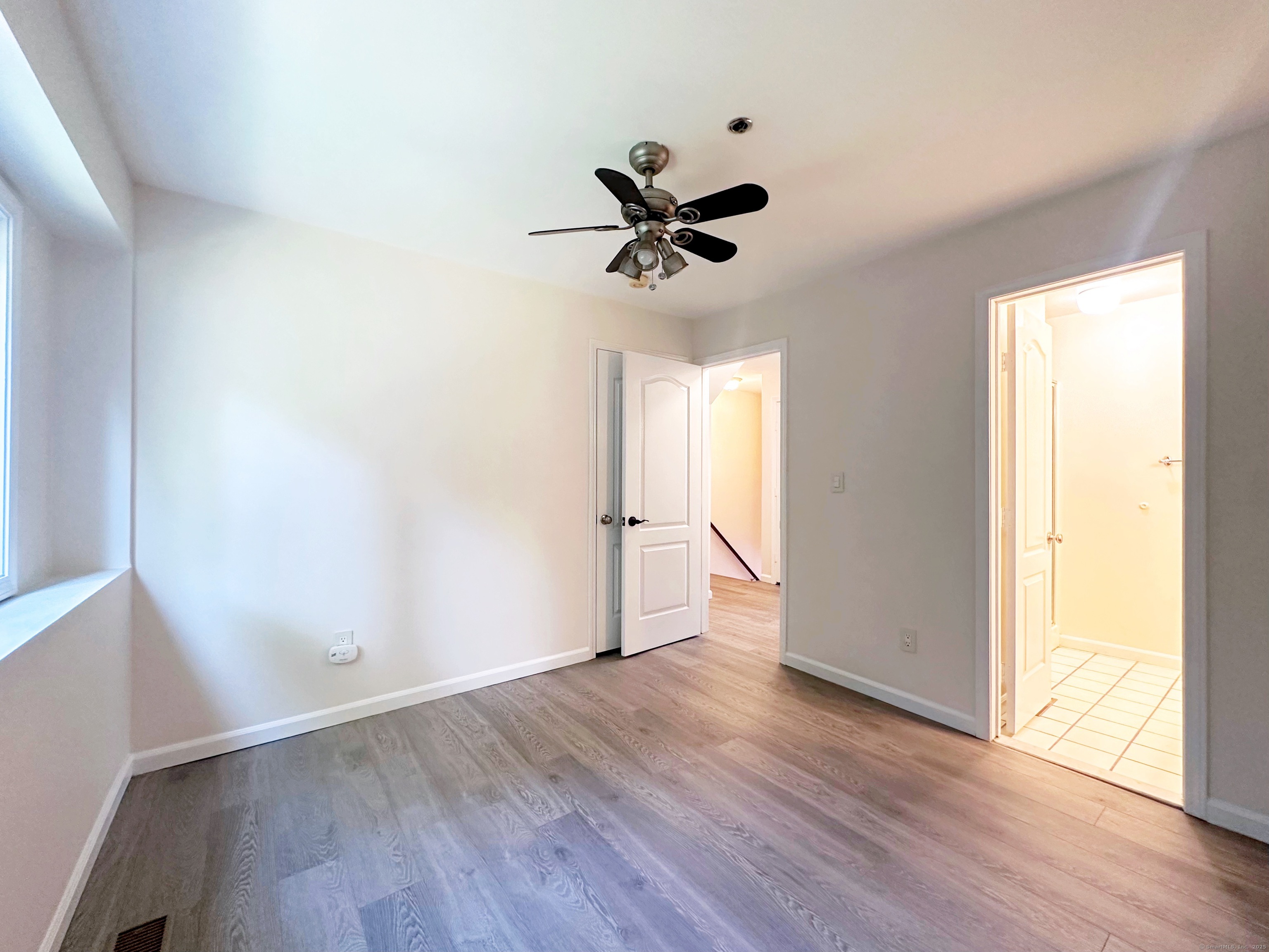 7 Seir Hill Road 13