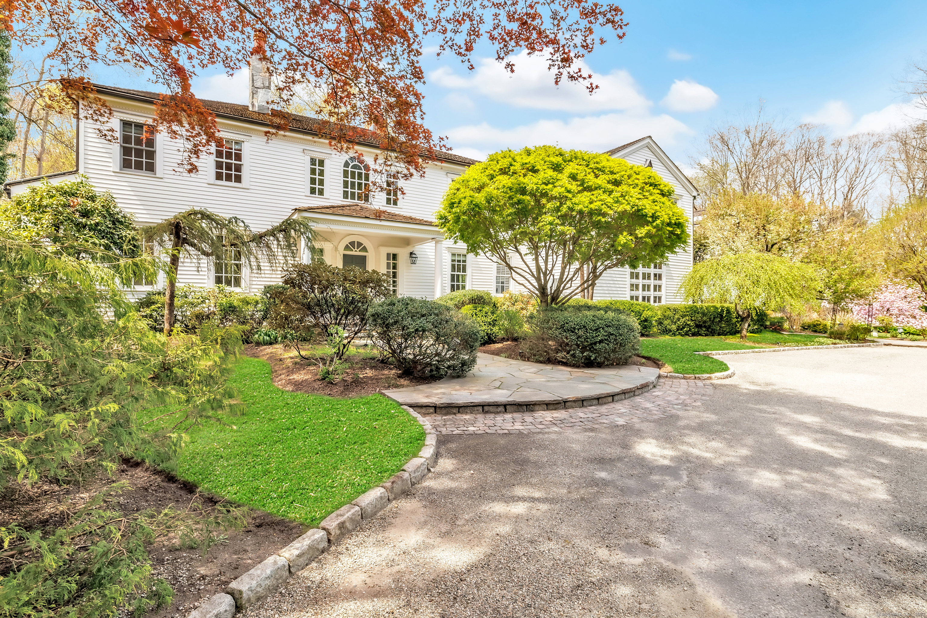 83 Easton Road