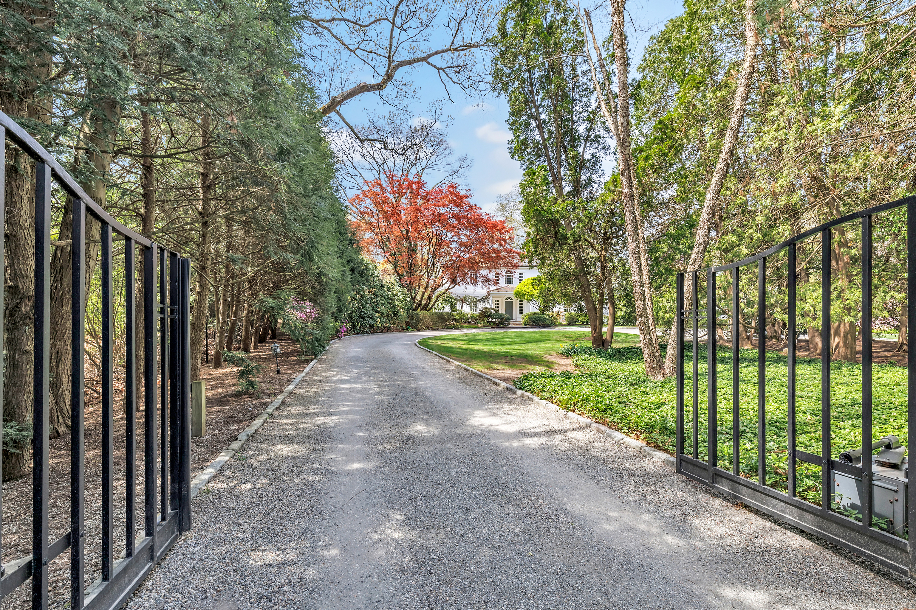 83 Easton Road