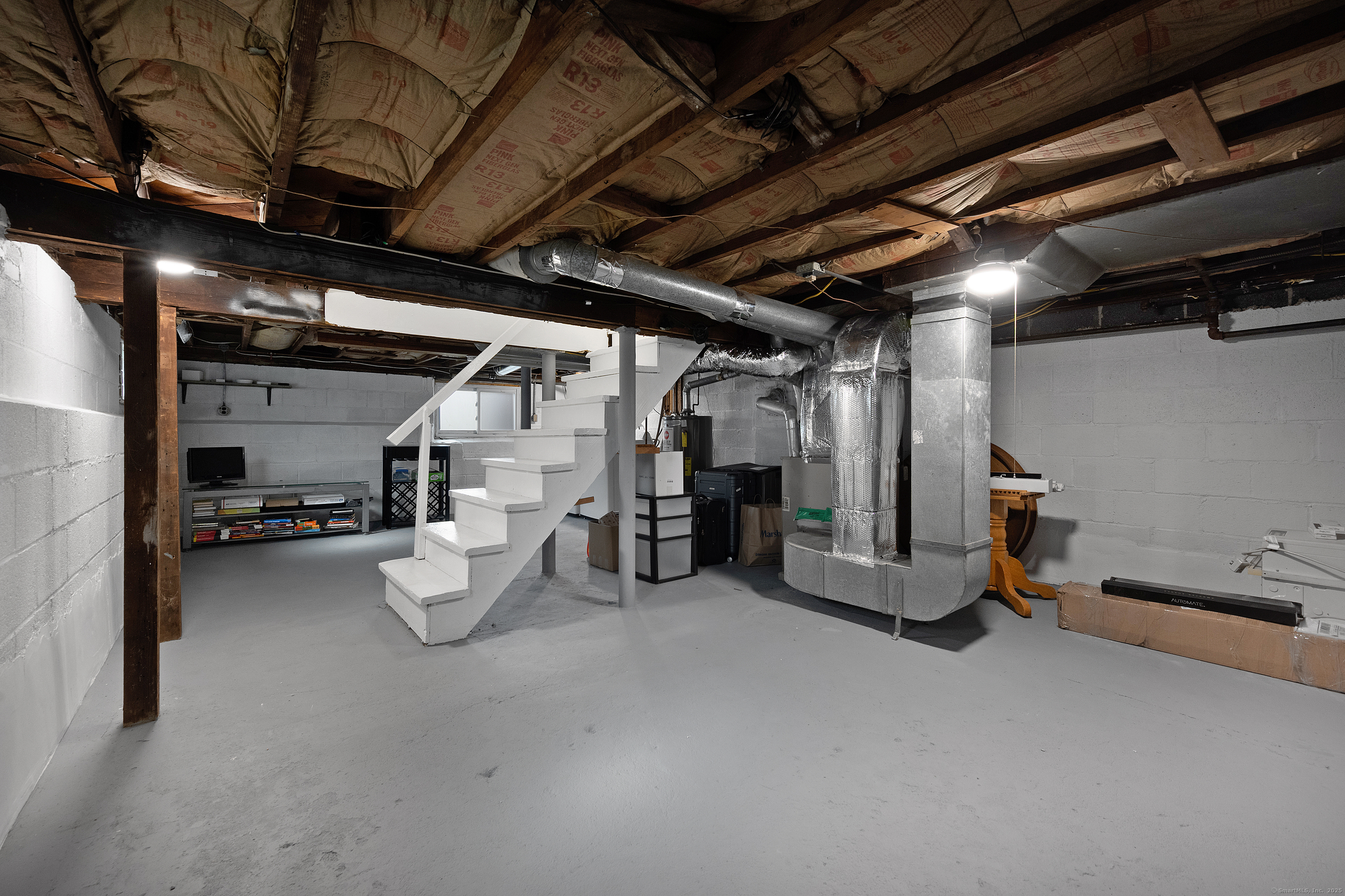 686 Reef Road