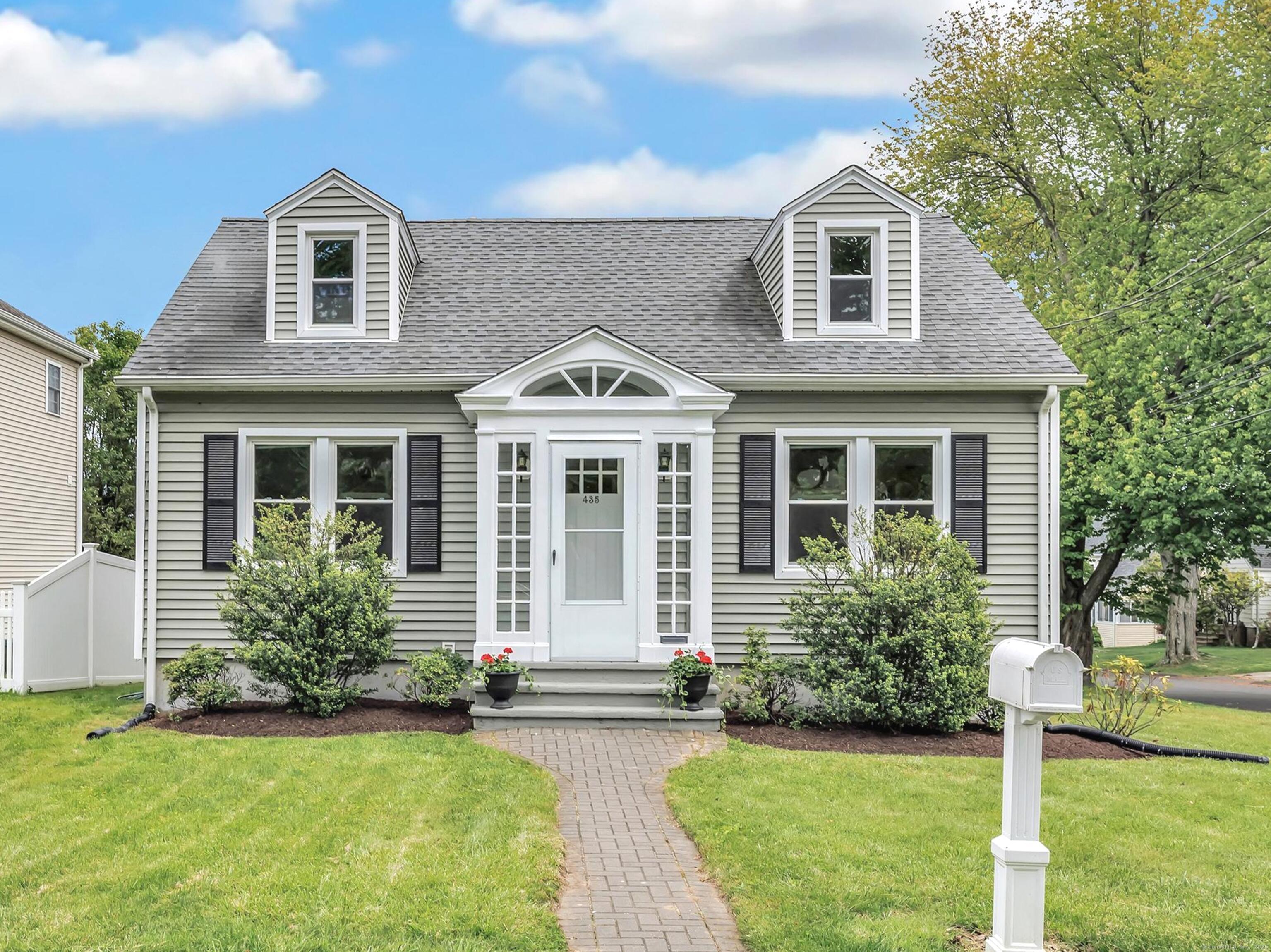435 Lenox Road