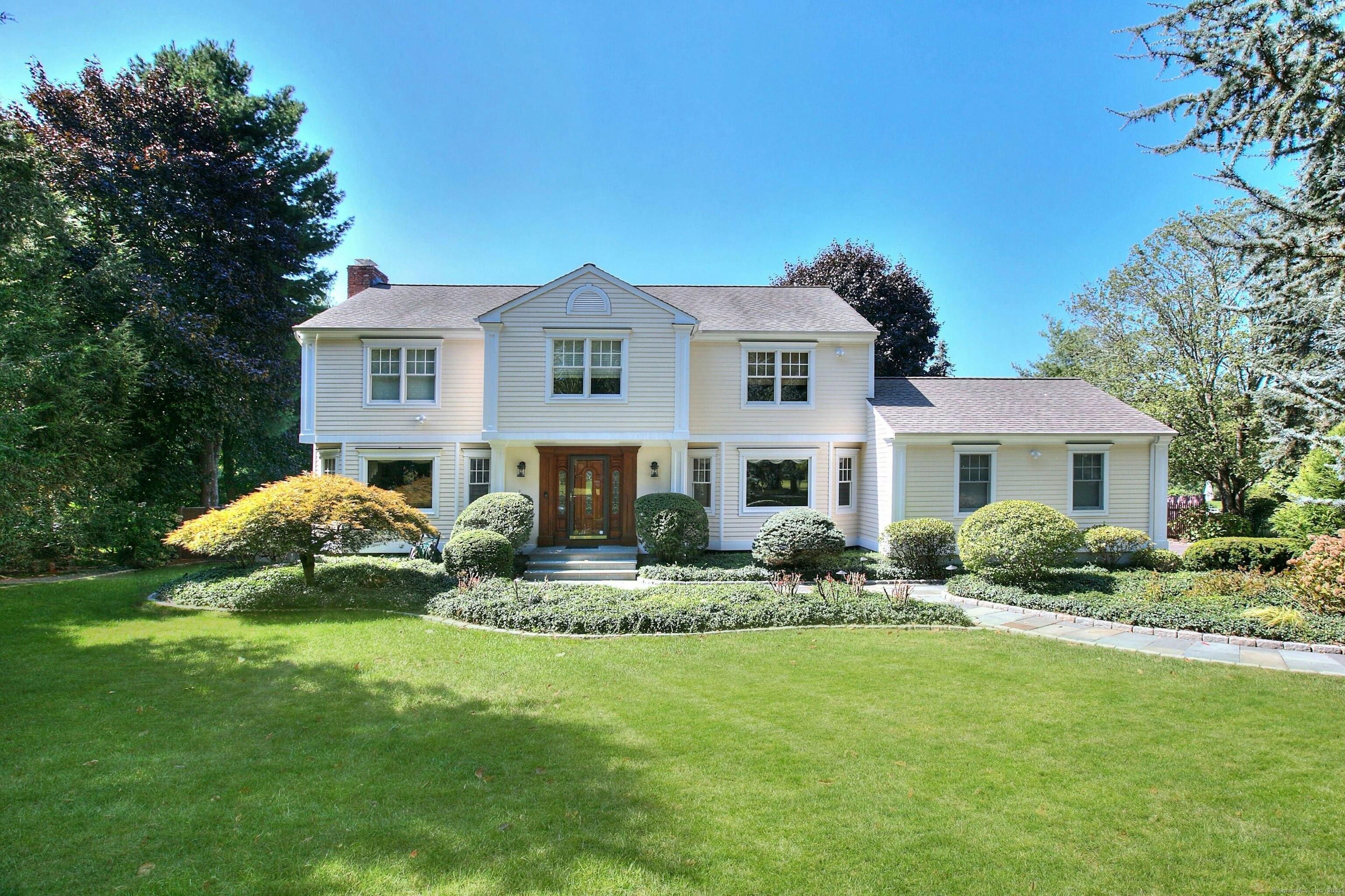 8 Northfield Drive
