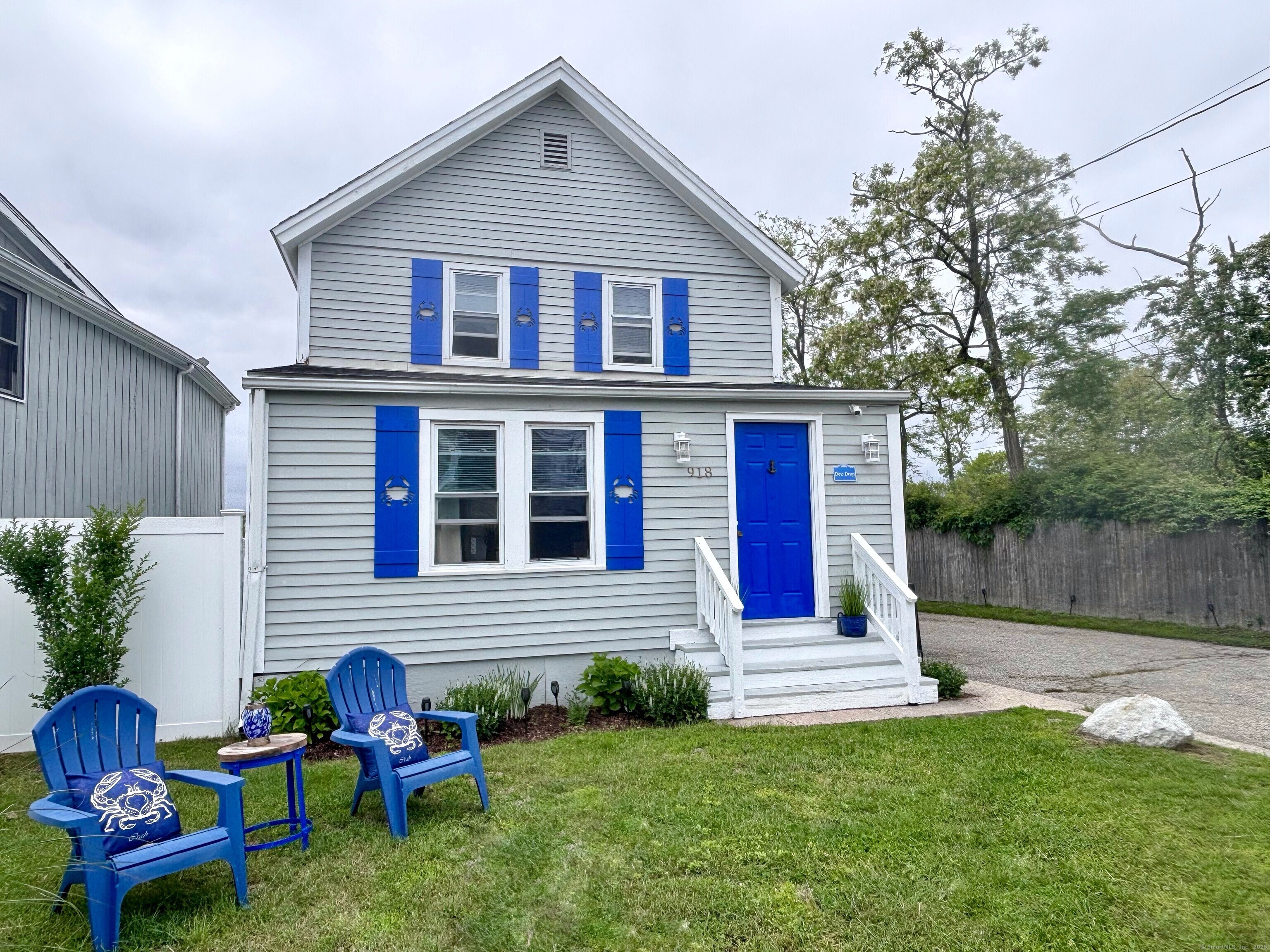 918 Fairfield Beach Road