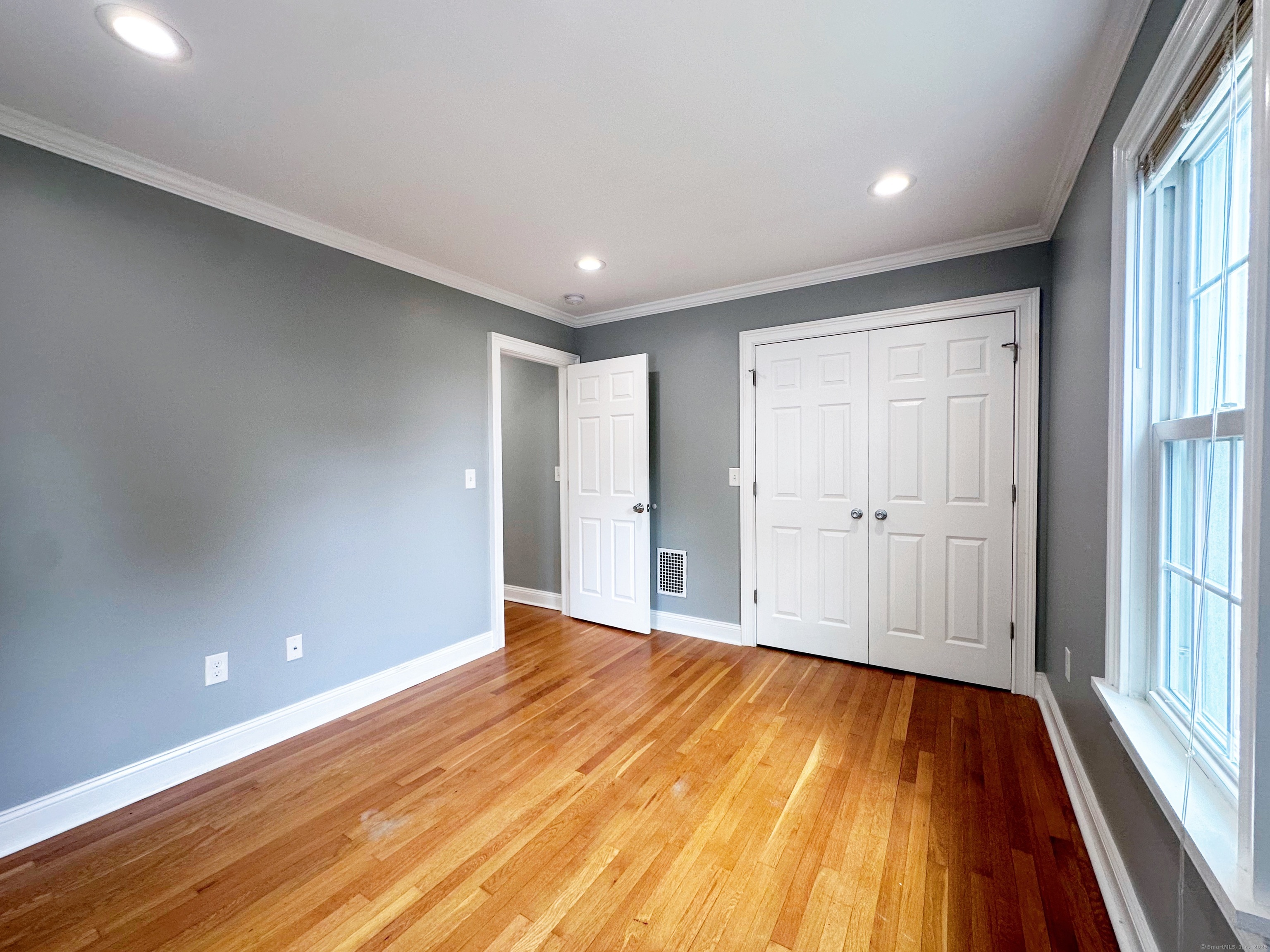 826 Black Rock Turnpike