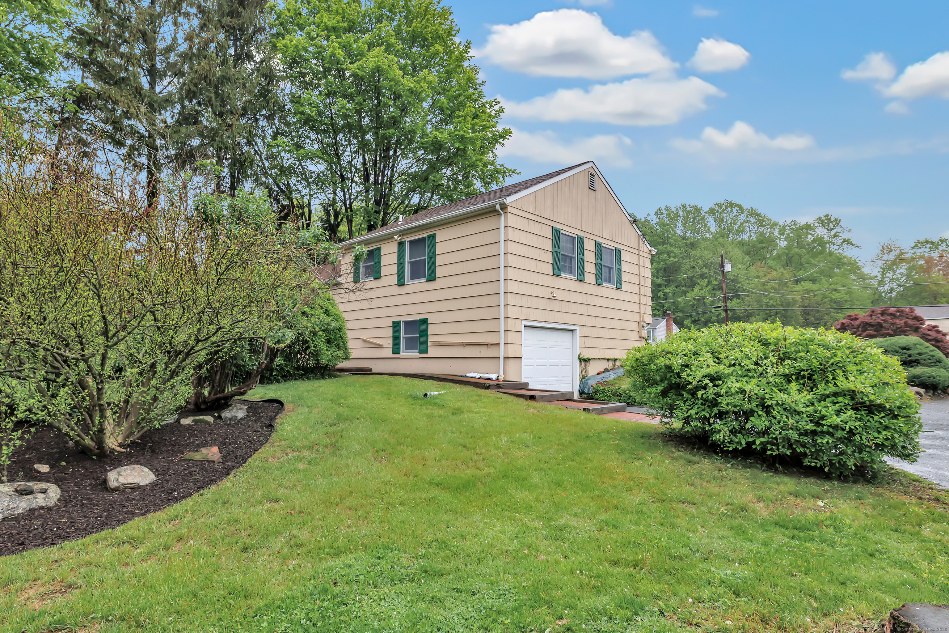 84 Walnut Hill Road