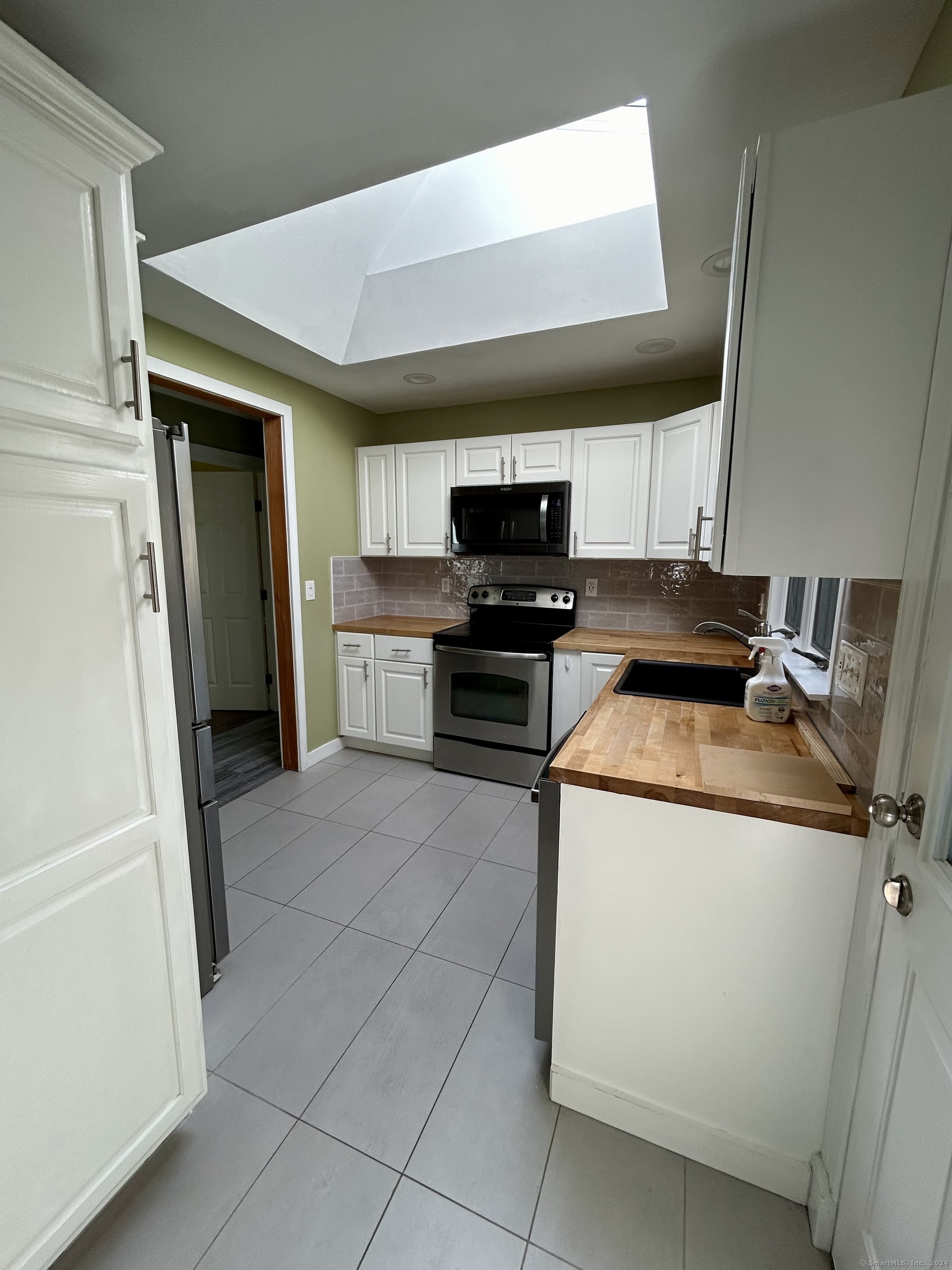 8 Drumlin Road
