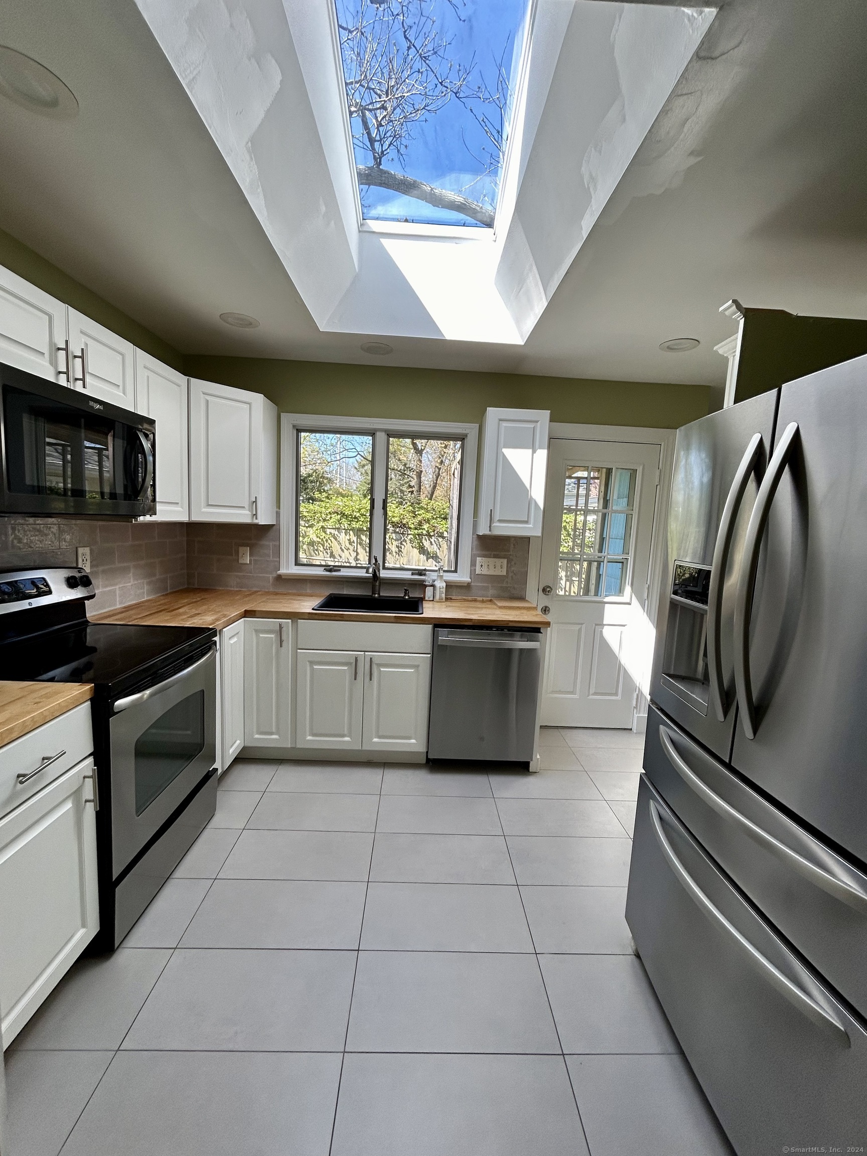 8 Drumlin Road