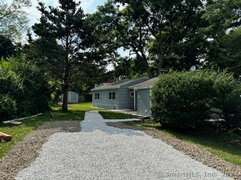 8 Drumlin Road