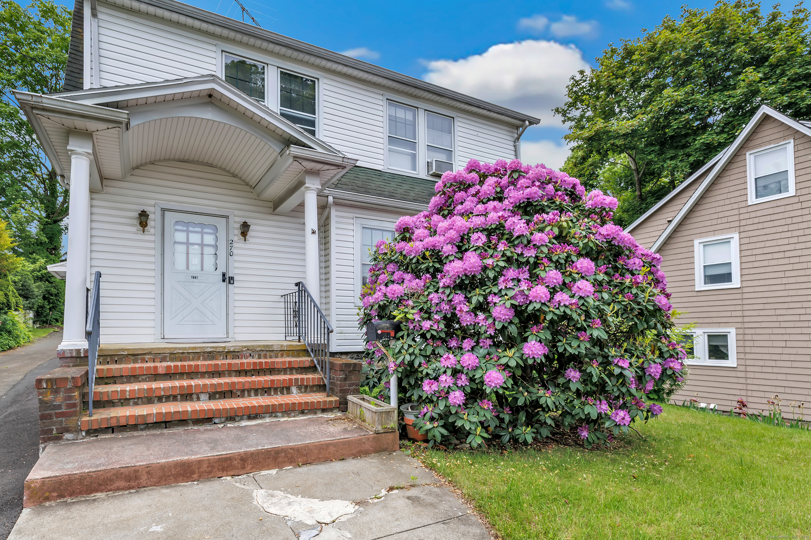 270 Flax Hill Road