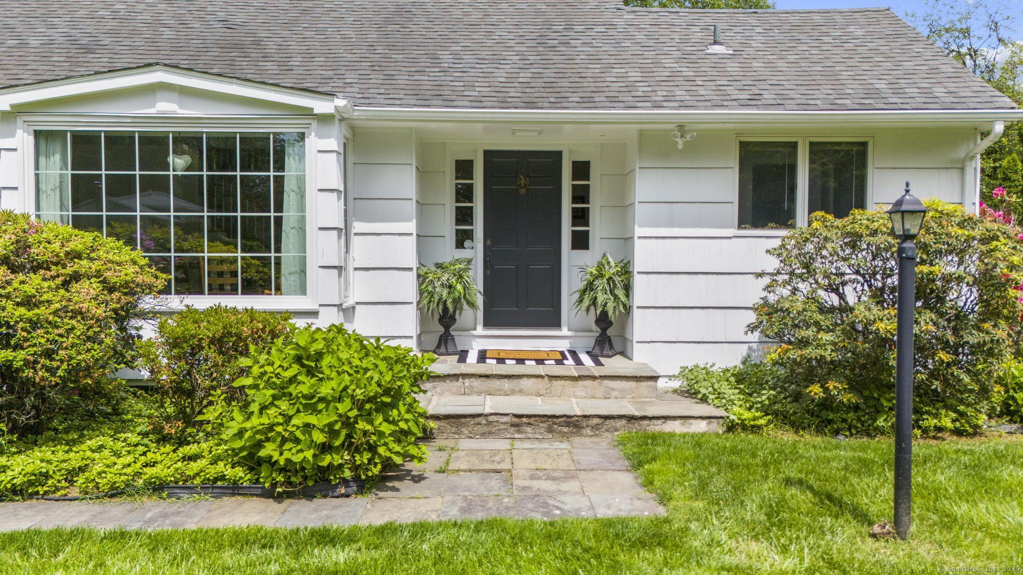 22 Douglas Drive