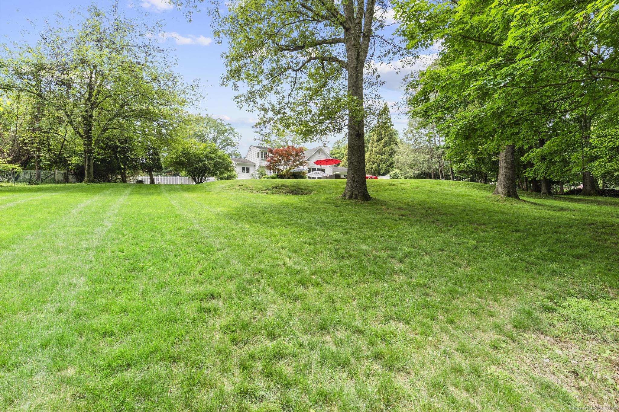 22 Douglas Drive